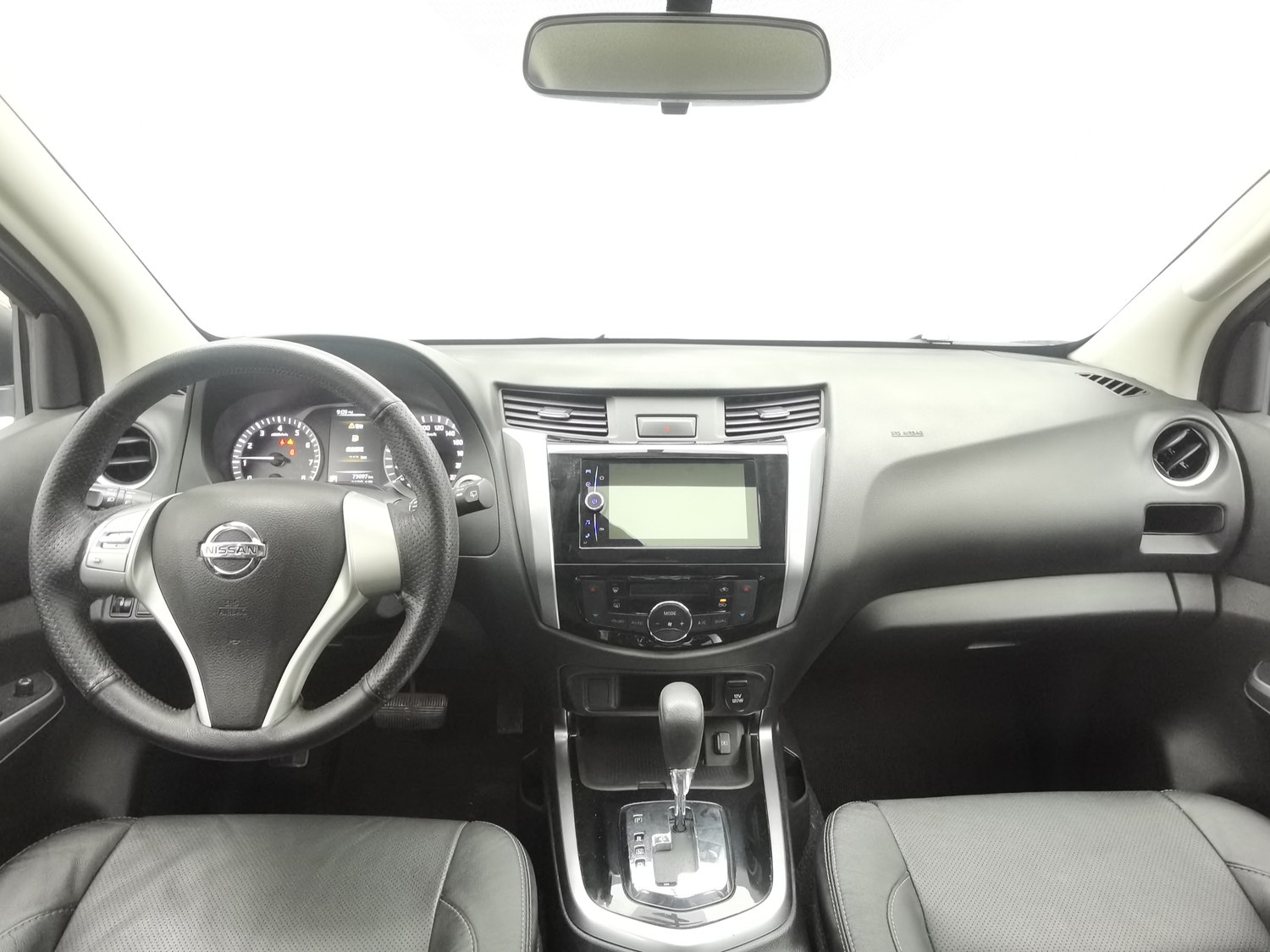Used Nissan Terra 2018 2.5 AT
