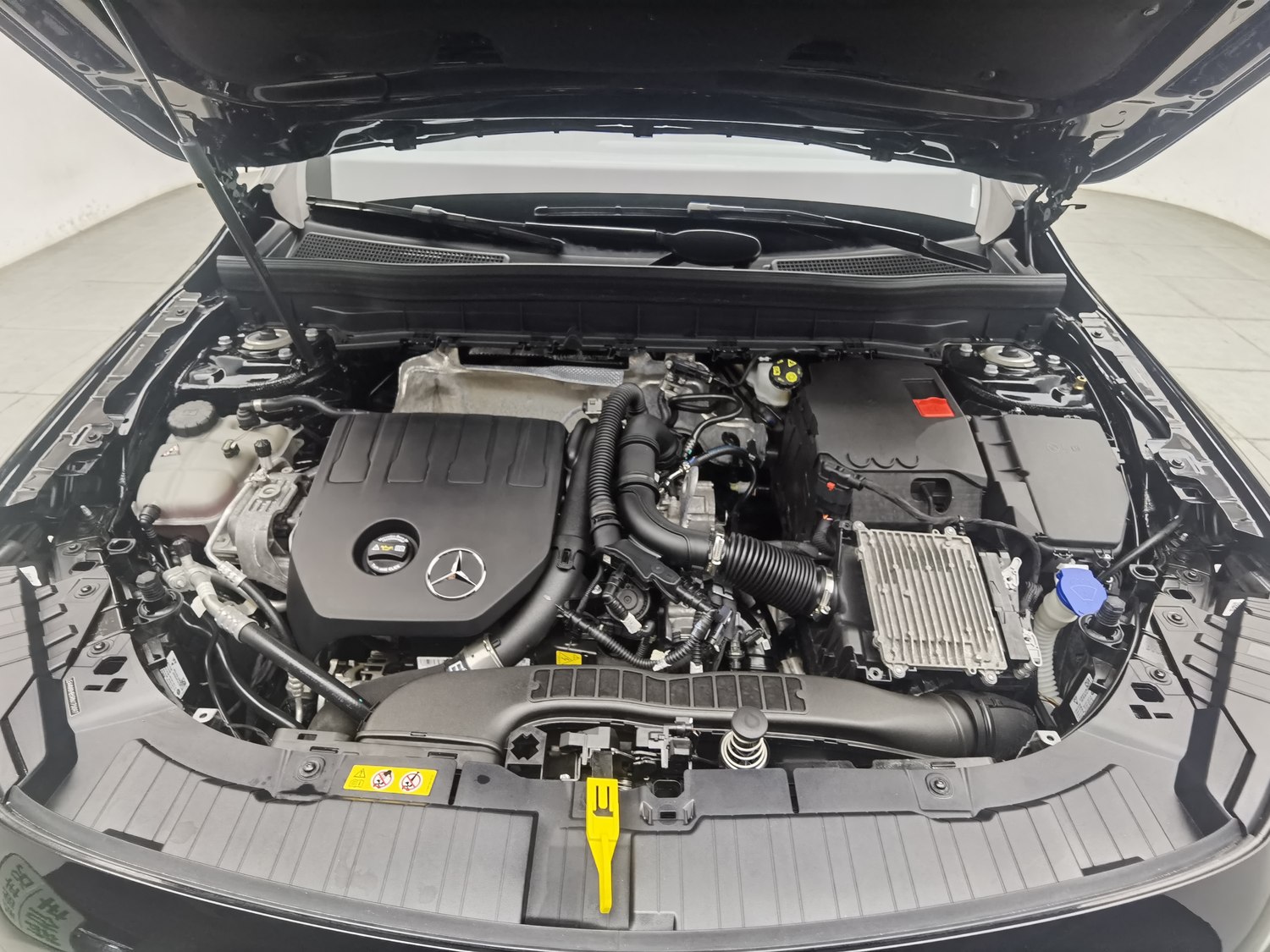 Used Mercedes-Benz GLB 2024 1.3 AT
