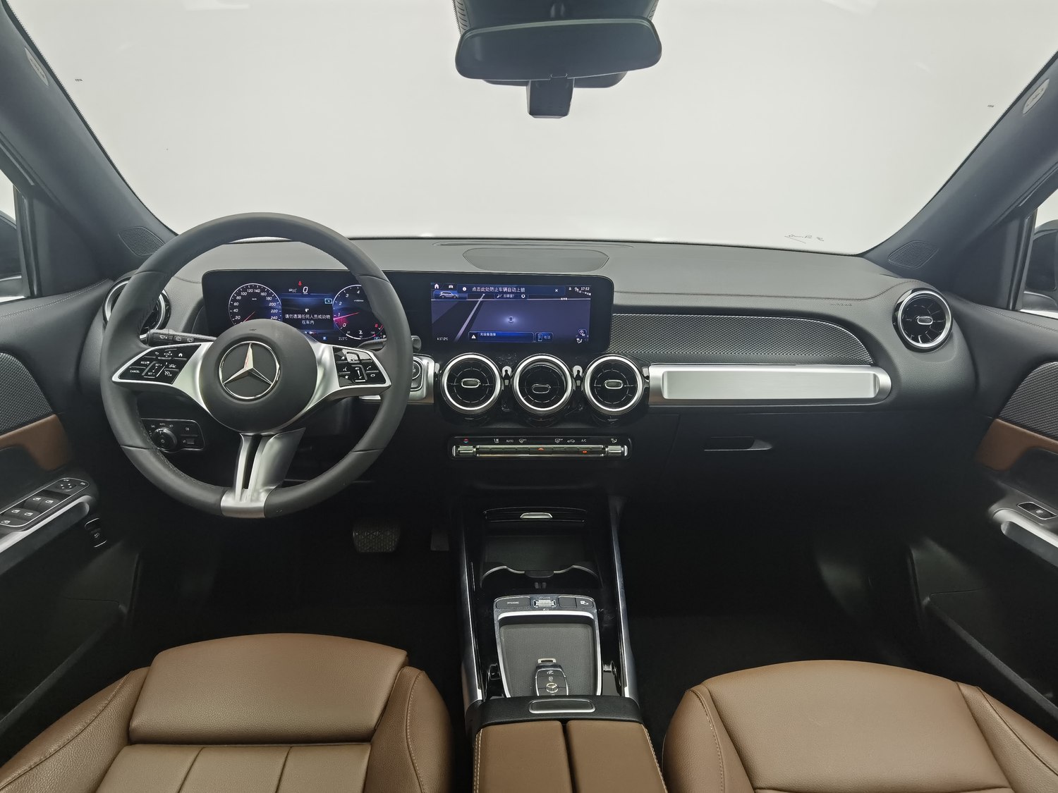 Used Mercedes-Benz GLB 2024 1.3 AT