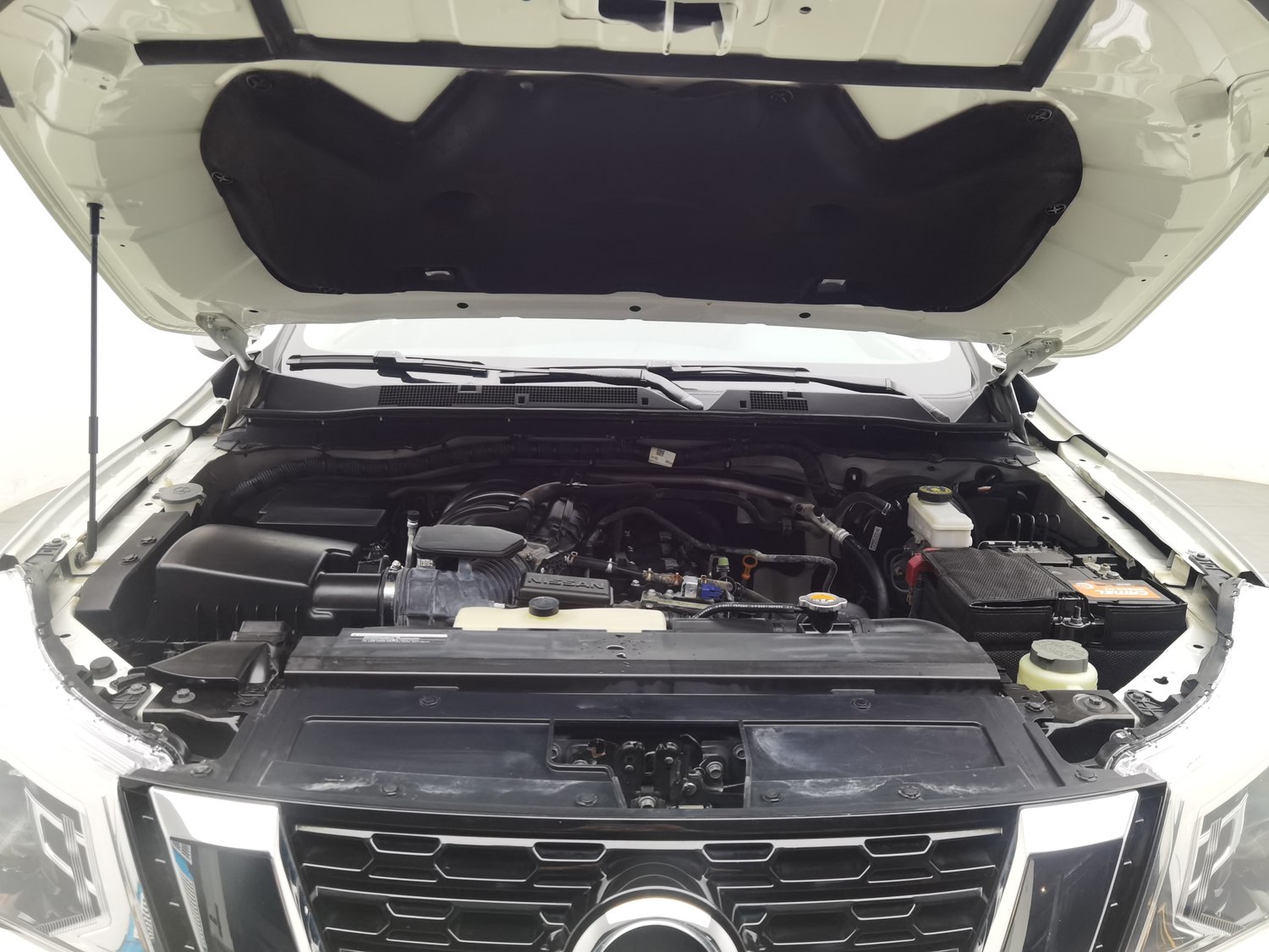 Used Nissan Terra 2018 2.5 AT