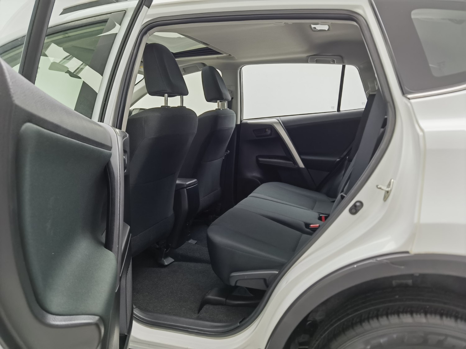 Used Toyota RAV4 2019 2.0 AT
