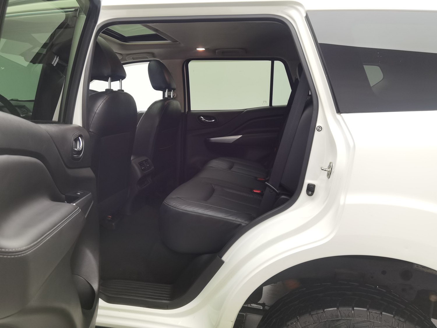 Used Nissan Terra 2018 2.5 AT