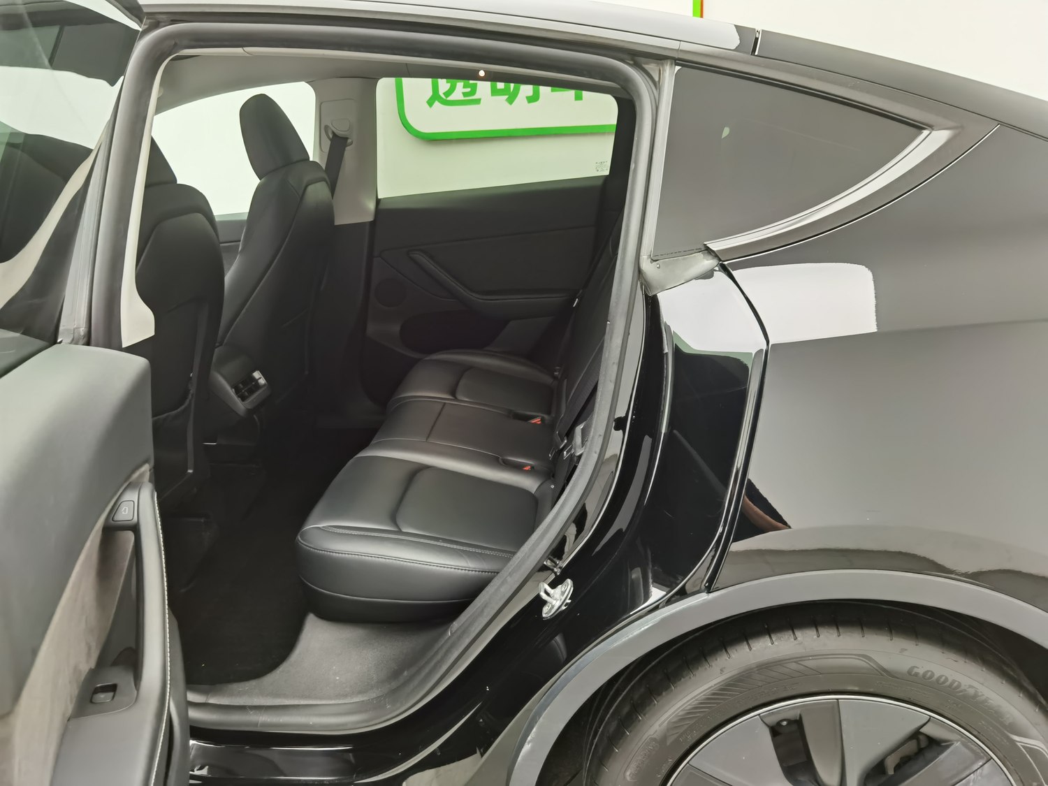 Used Tesla Model Y 2023