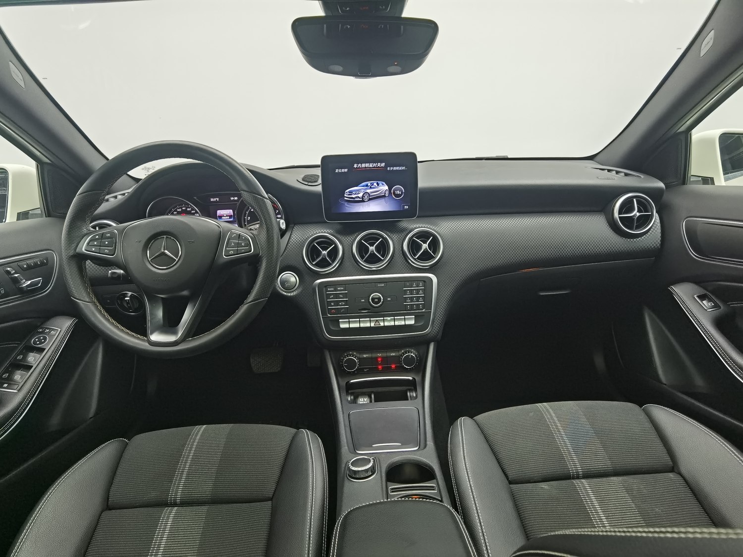 Used Mercedes-Benz A-Class (Import) 2018 1.6 AT