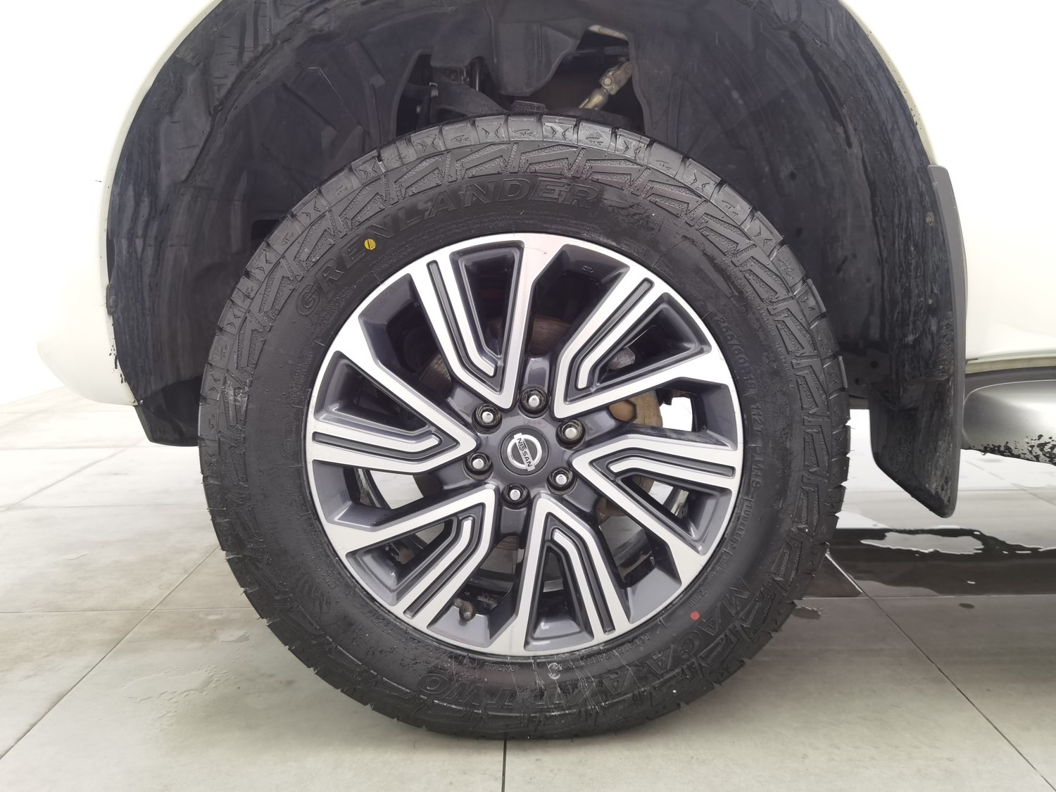 Used Nissan Terra 2018 2.5 AT