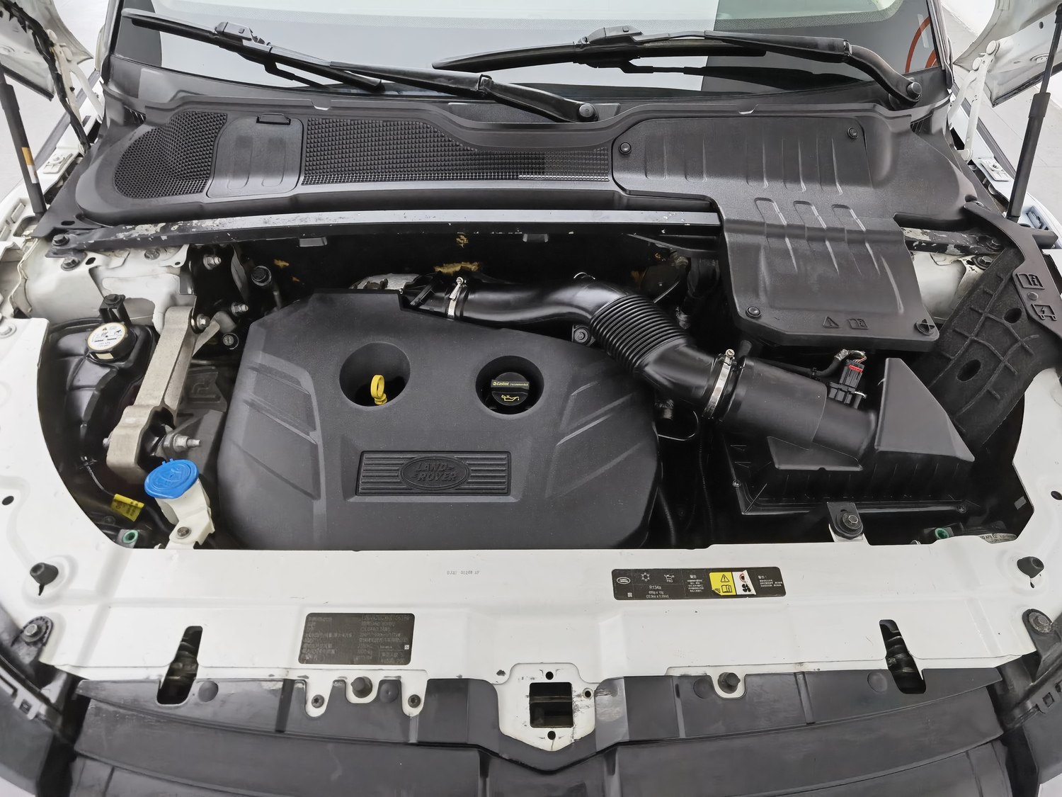 Used Land Rover Range Rover Evoque 2015 2.0 AT