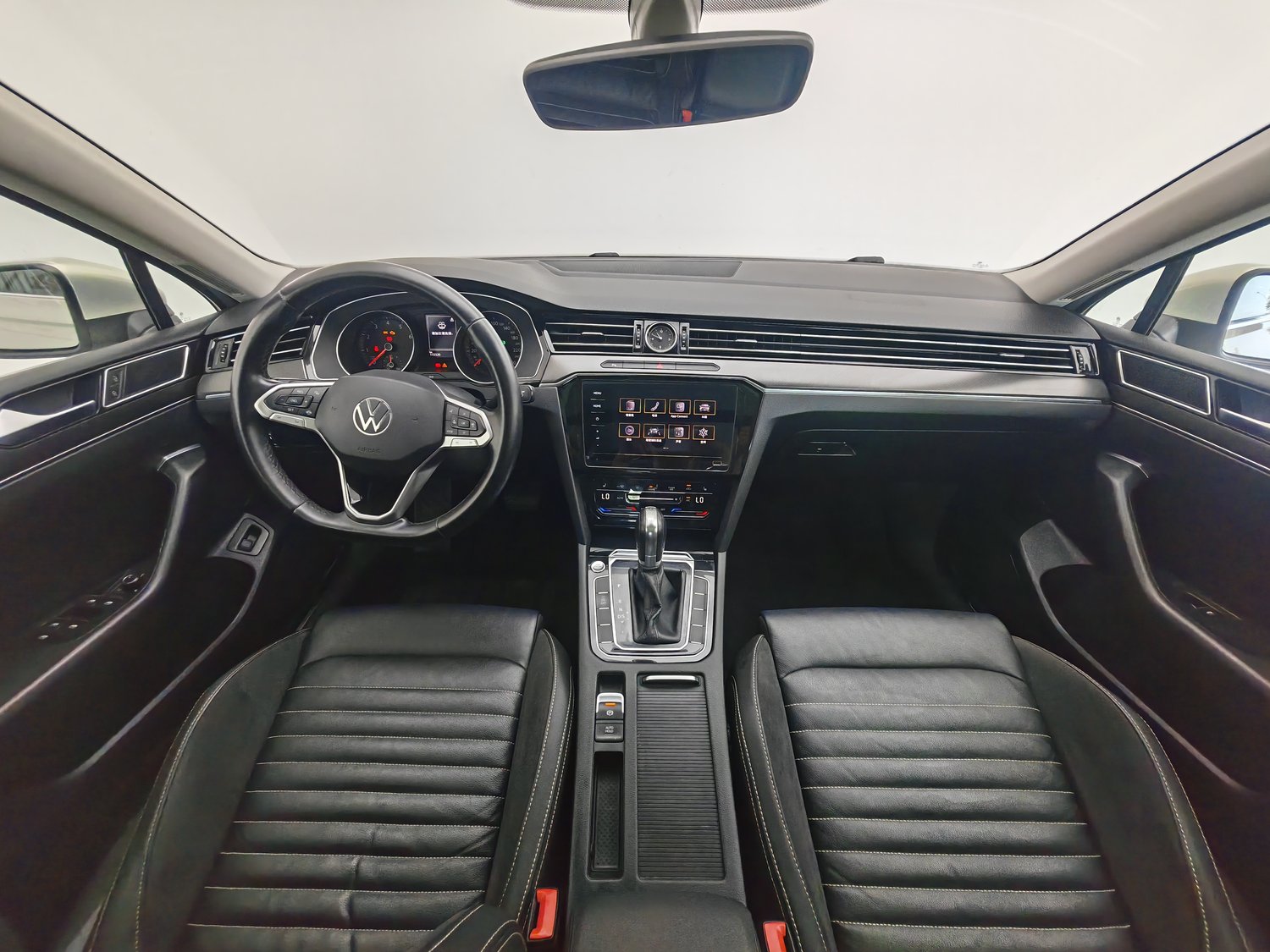 Used Volkswagen Magotan 2020 2.0 AT