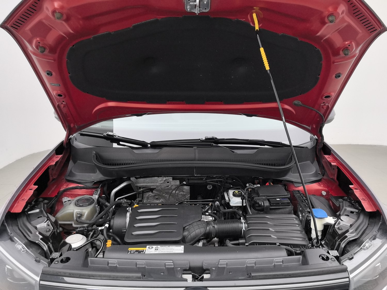 Used Volkswagen T-Cross 2021 1.5 AT