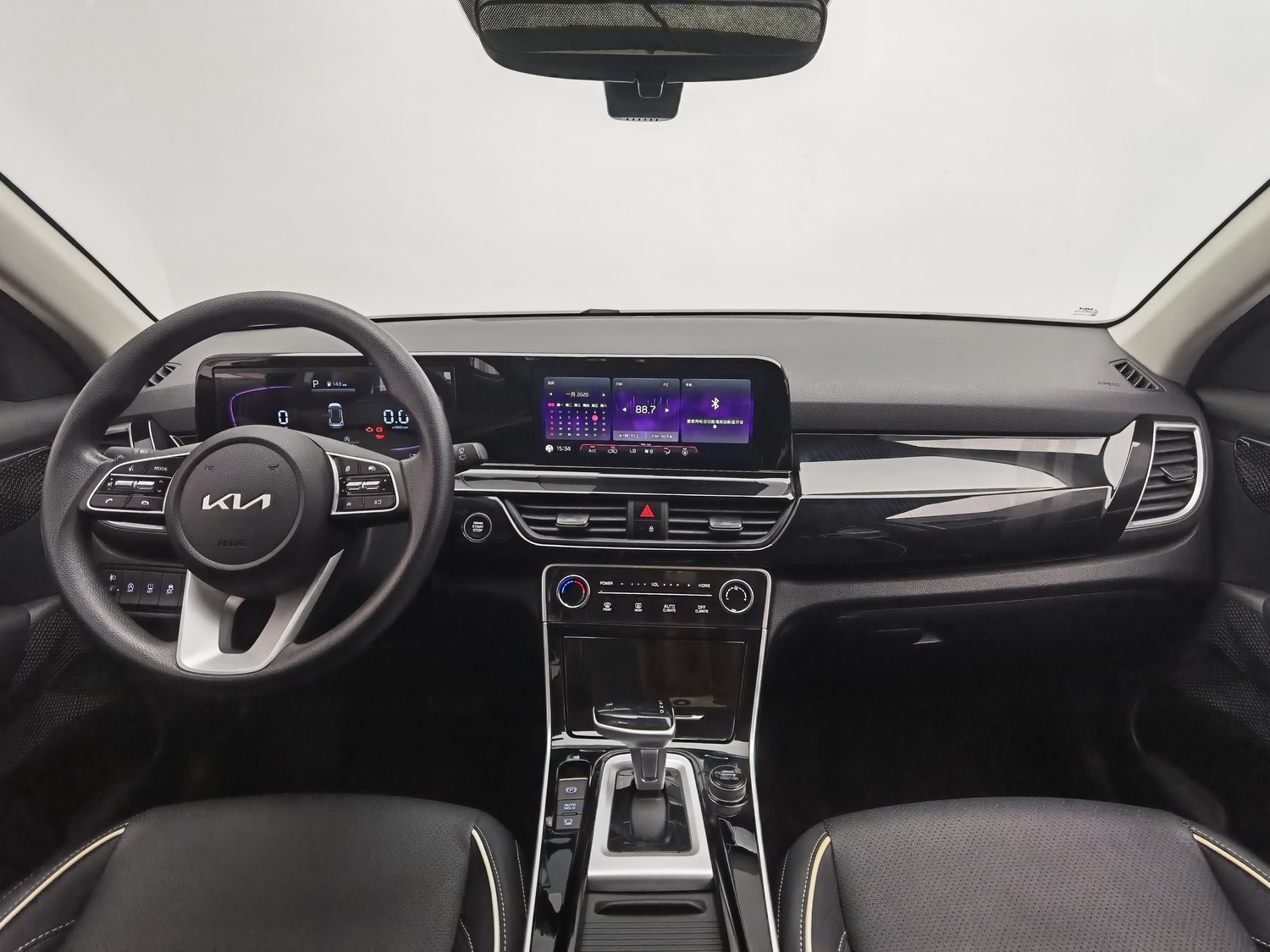 Used Kia Seltos 2023 1.5 AT
