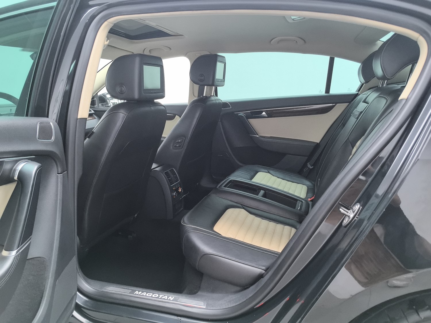 Used Volkswagen Magotan 2012 3.0 AT