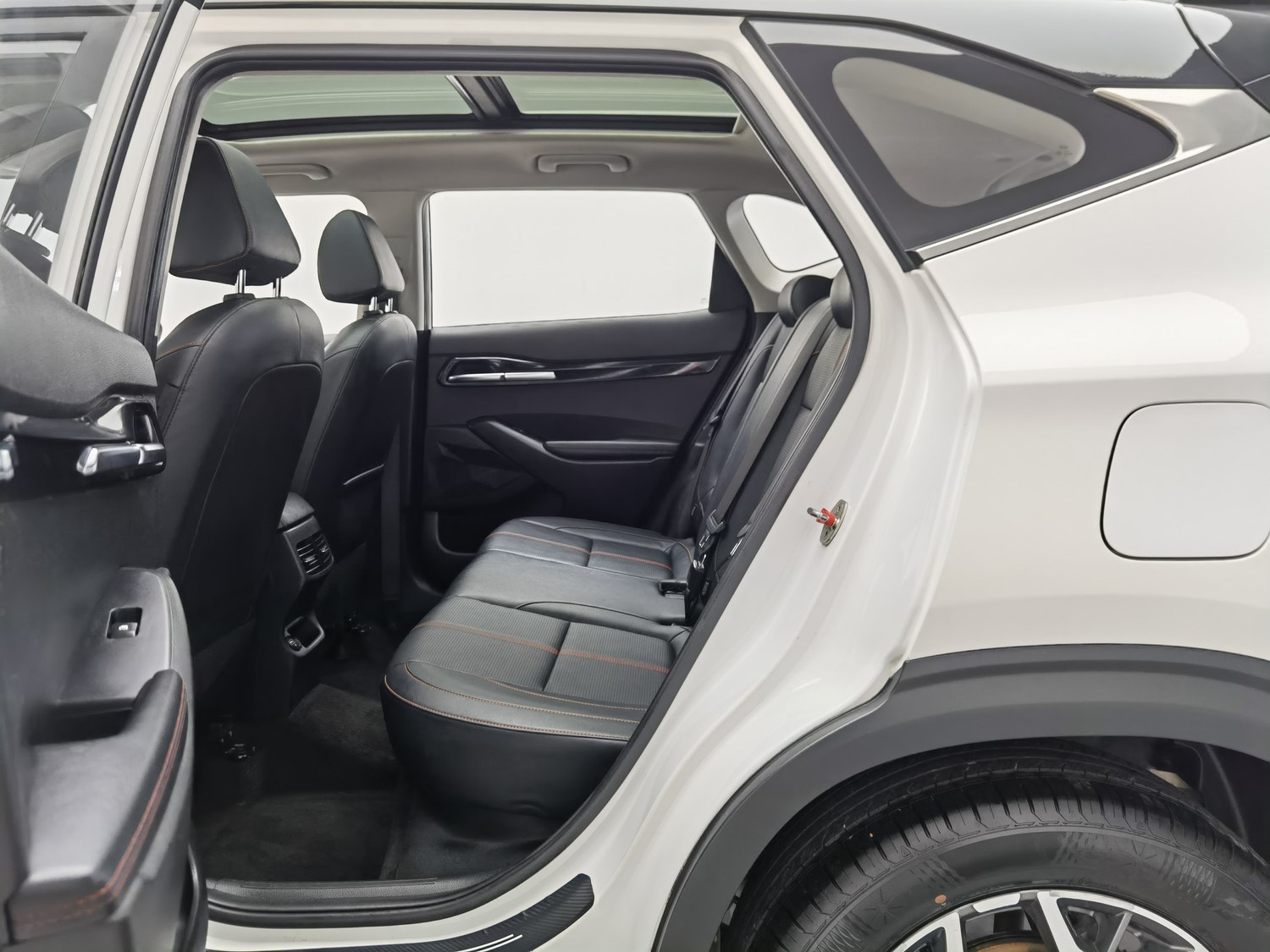 Used Kia KX3 2020 1.5 AT