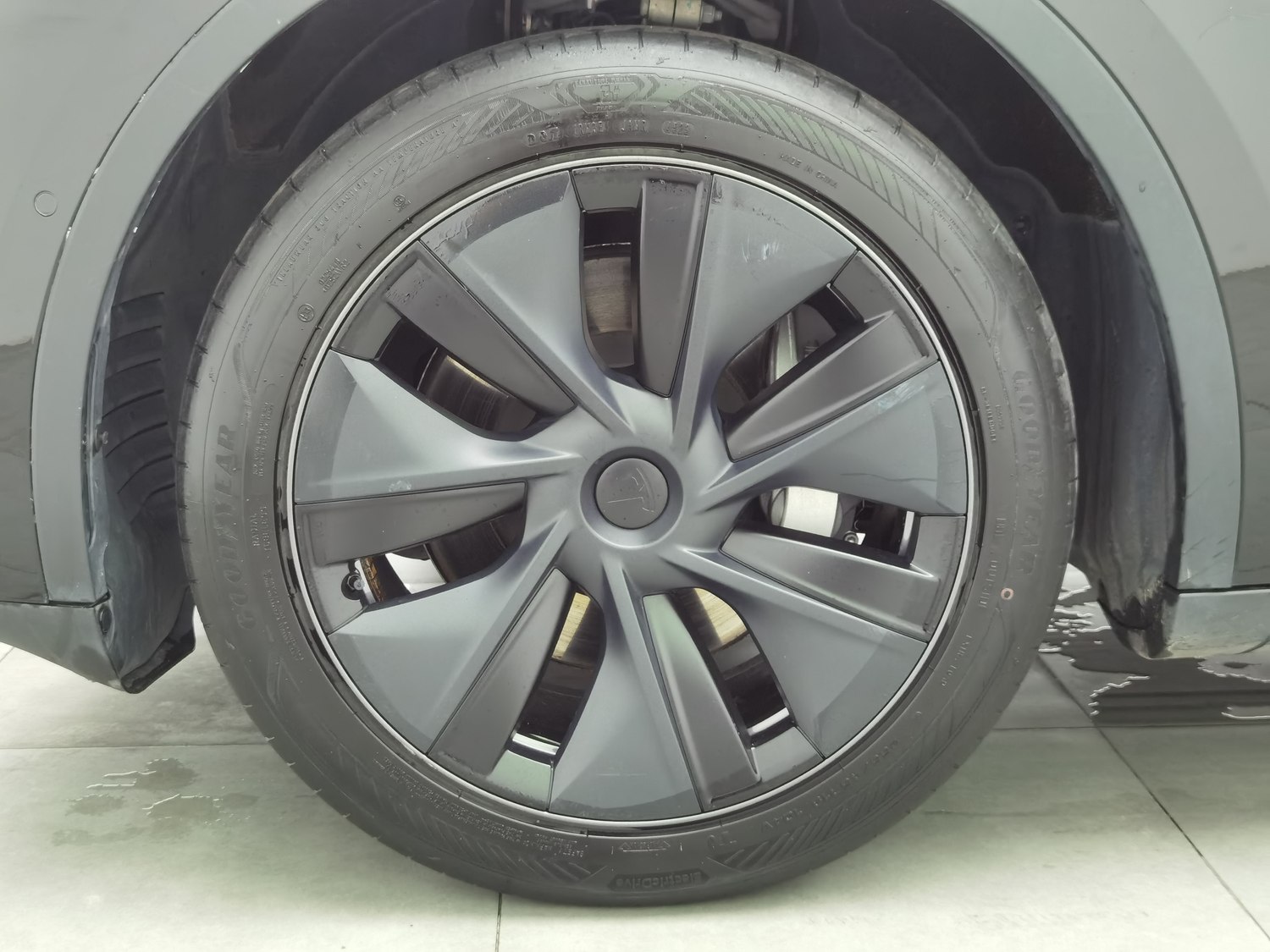 Used Tesla Model Y 2023