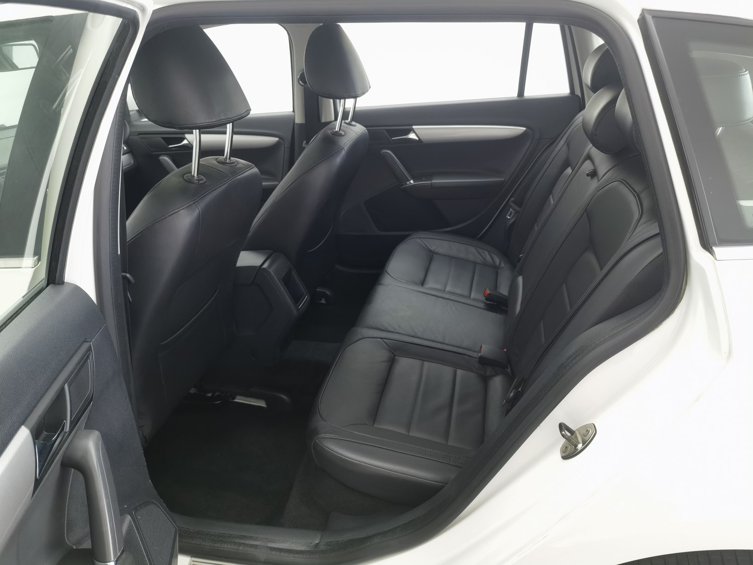 Used Volkswagen Gran Lavida 2013 1.6 AT