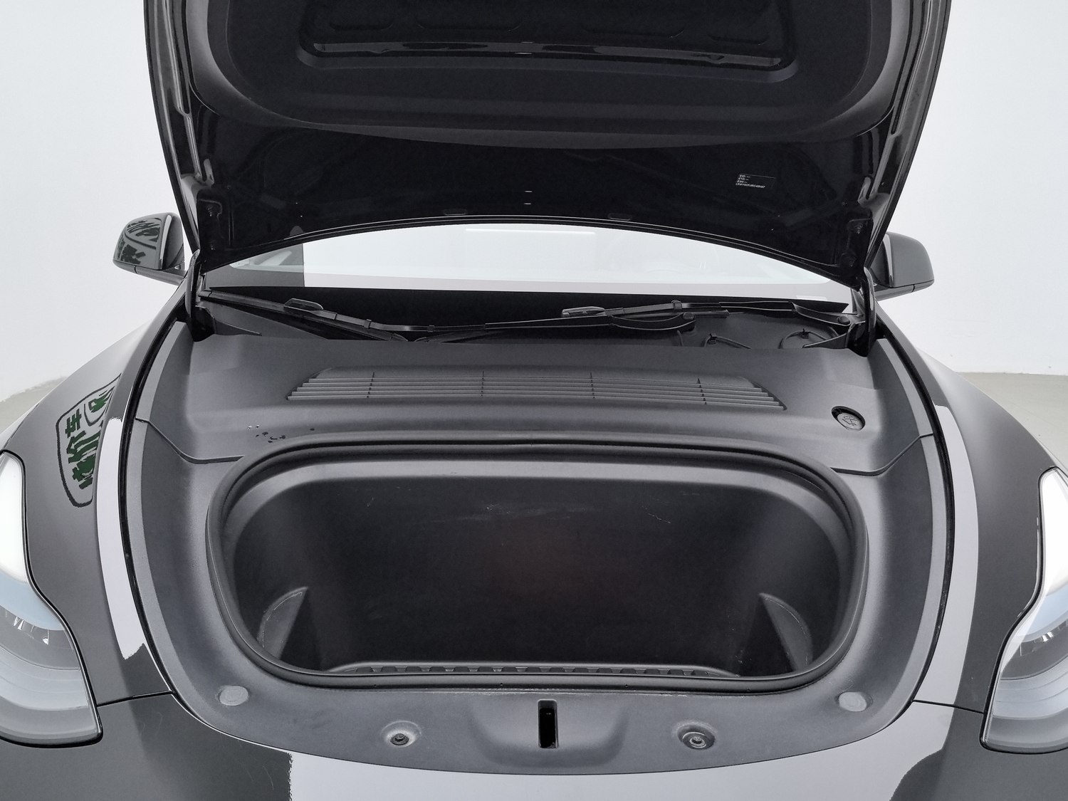 Used Tesla Model Y 2024