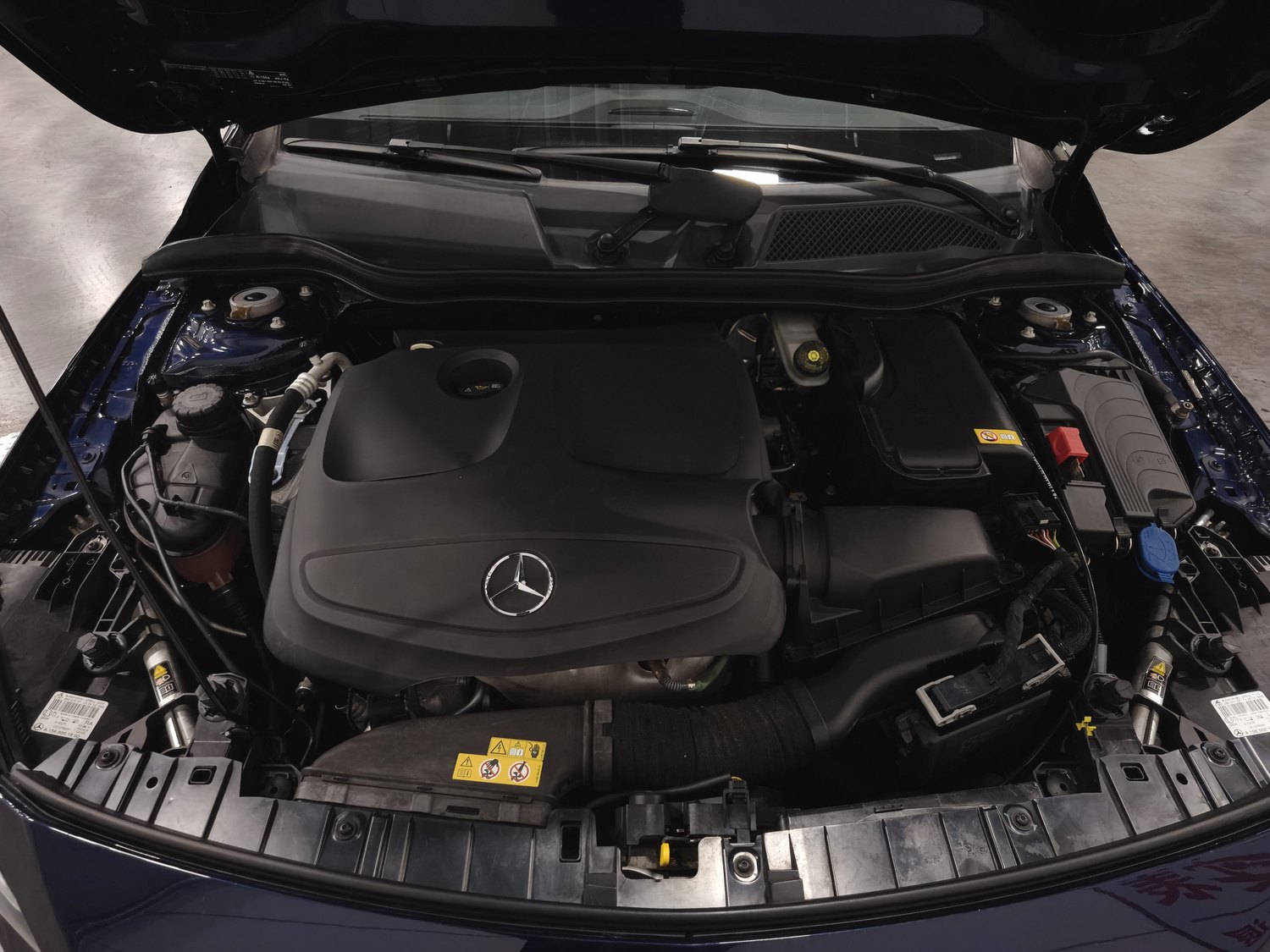 Used Mercedes-Benz GLA 2016 1.6 AT