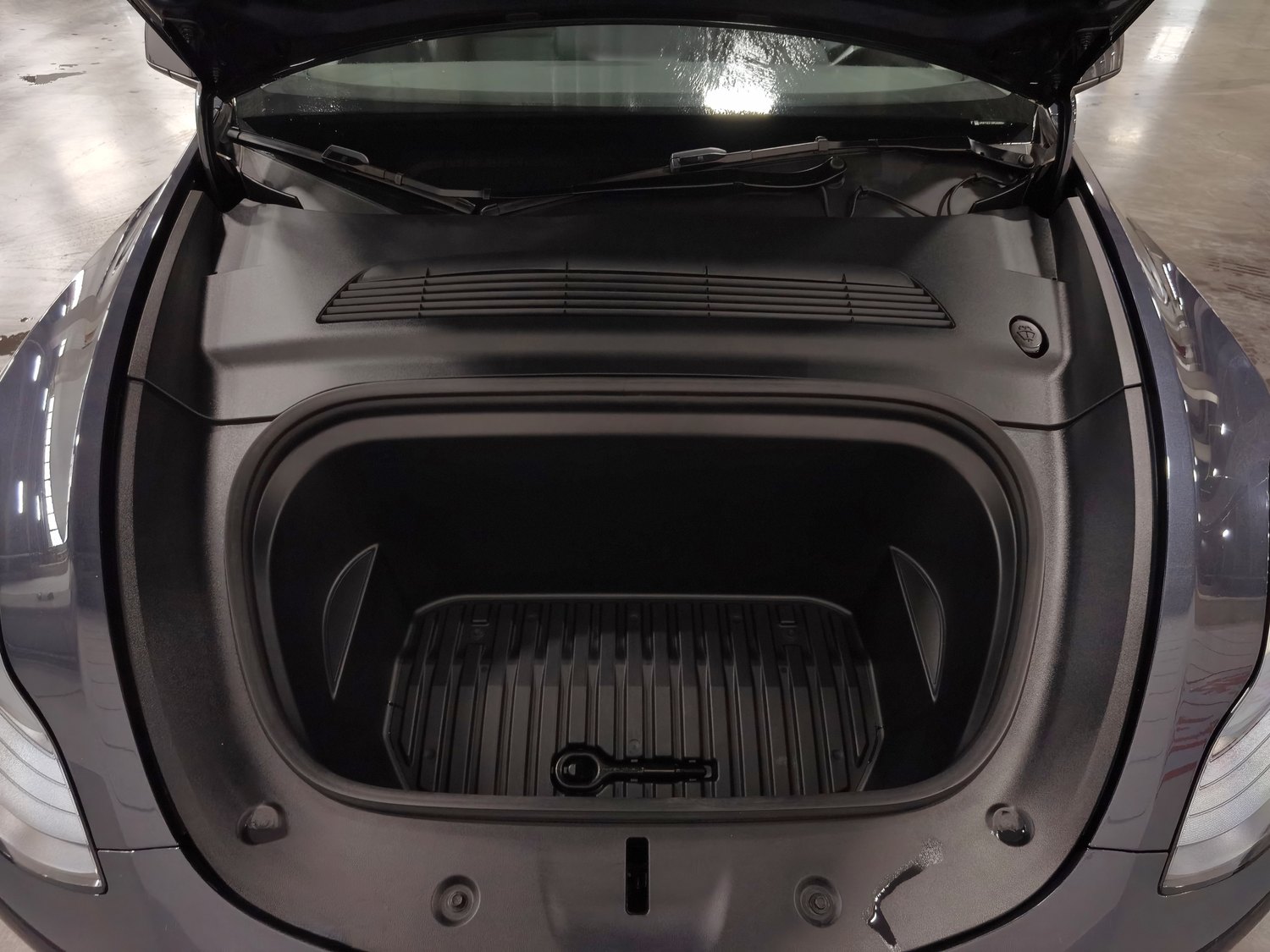 Used Tesla Model Y 2024