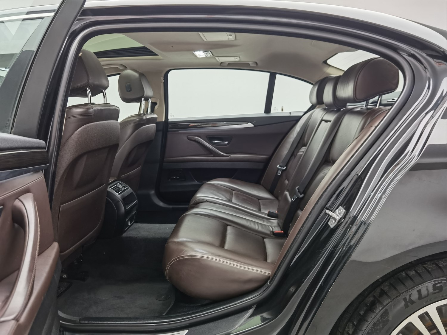Used BMW THE5 2014 2.0 AT