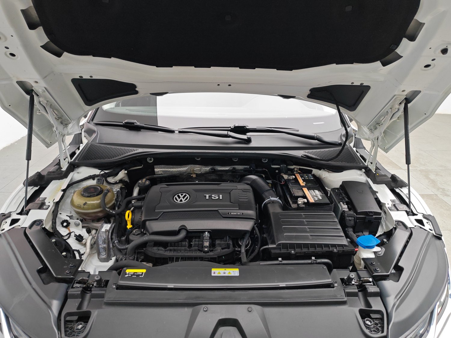 Used Volkswagen CC 2021 2.0 AT