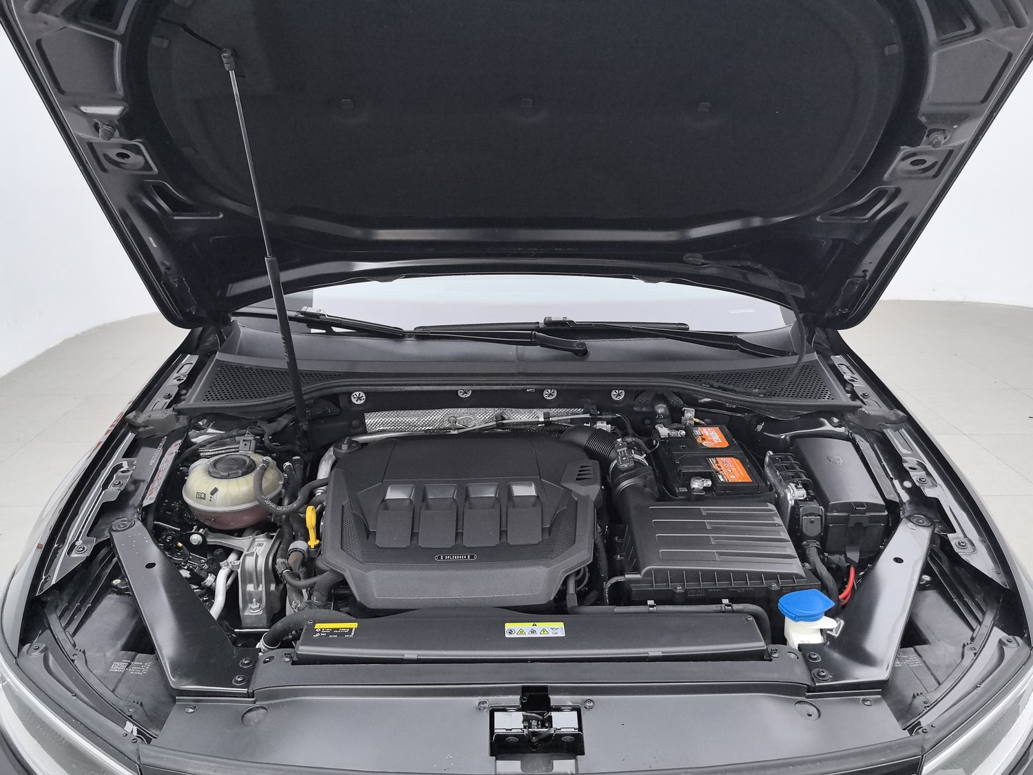 Used Volkswagen Magotan 2020 2.0 AT