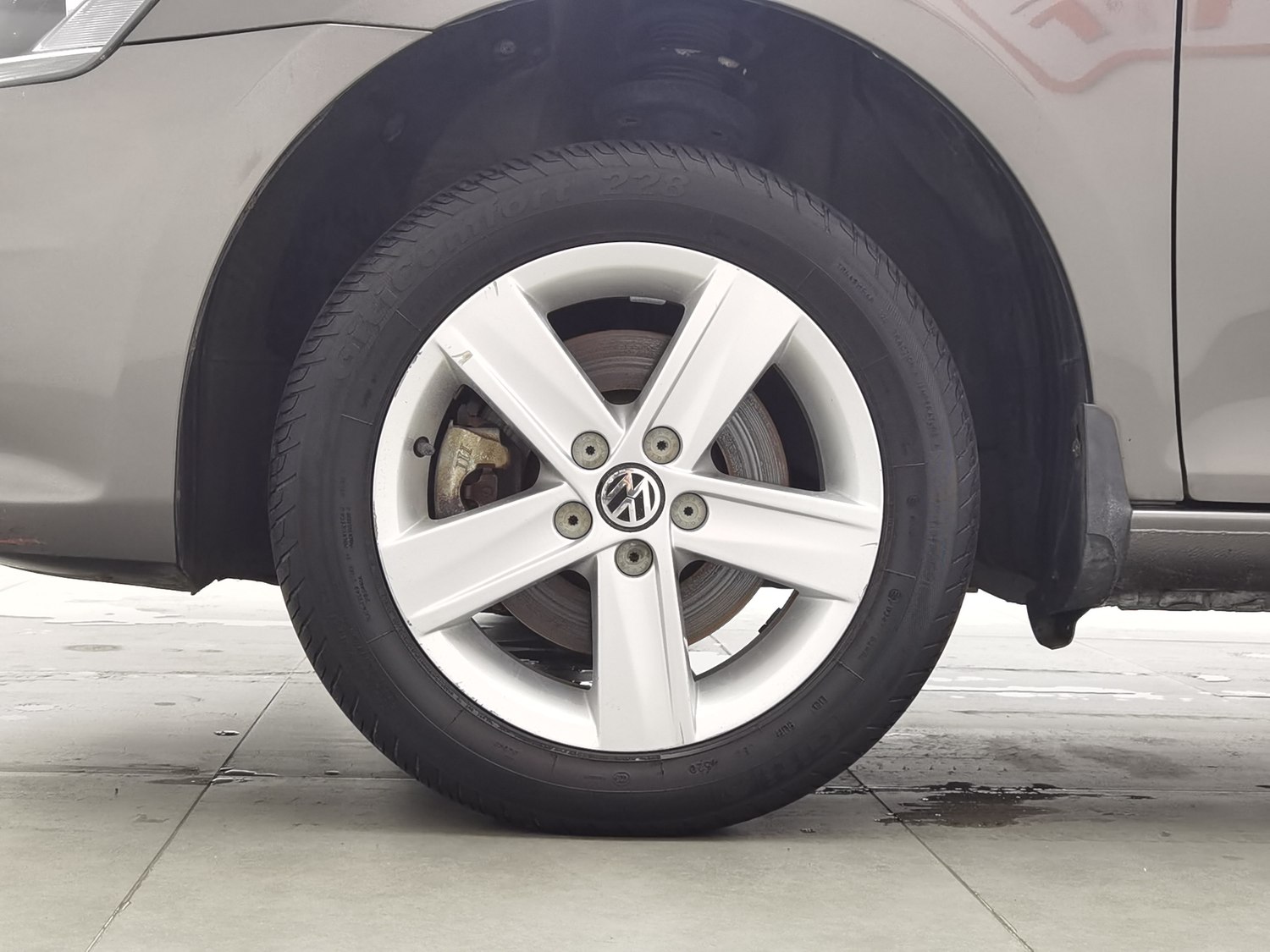 Used Volkswagen Bora 2013 1.6 MT