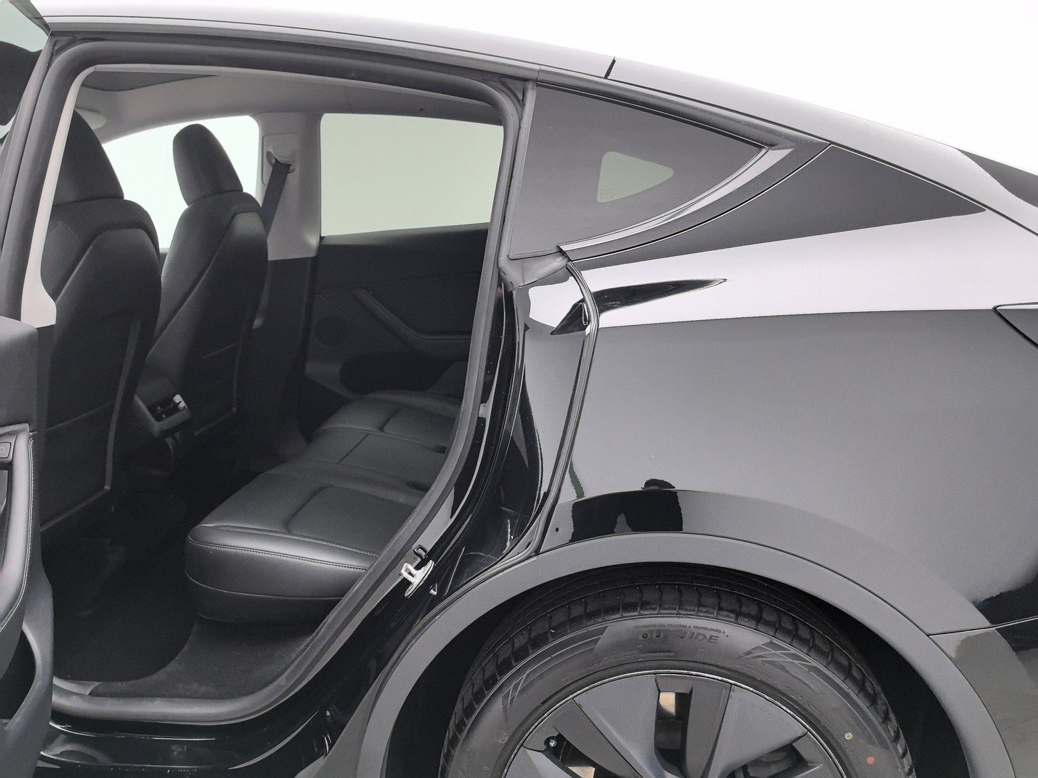 Used Tesla Model Y 2024