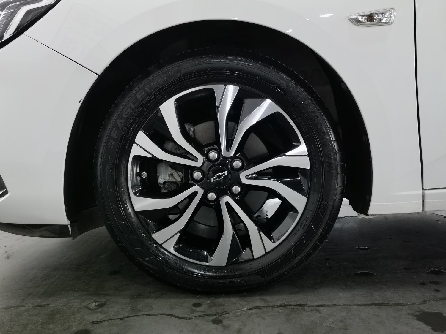 Used Chevrolet Monza 2020 1.3 AT