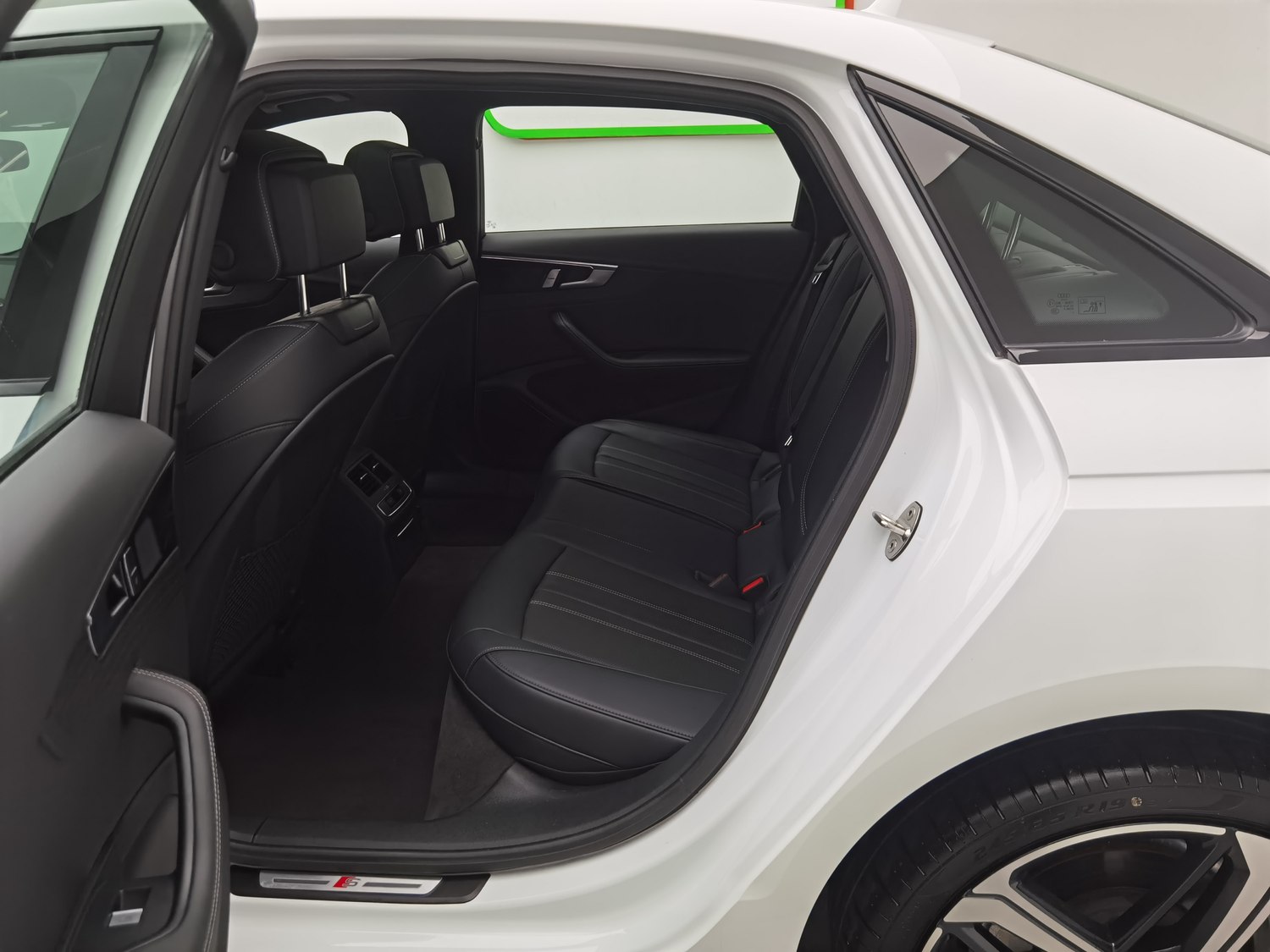 Used Audi A4L 2024 2.0 AT