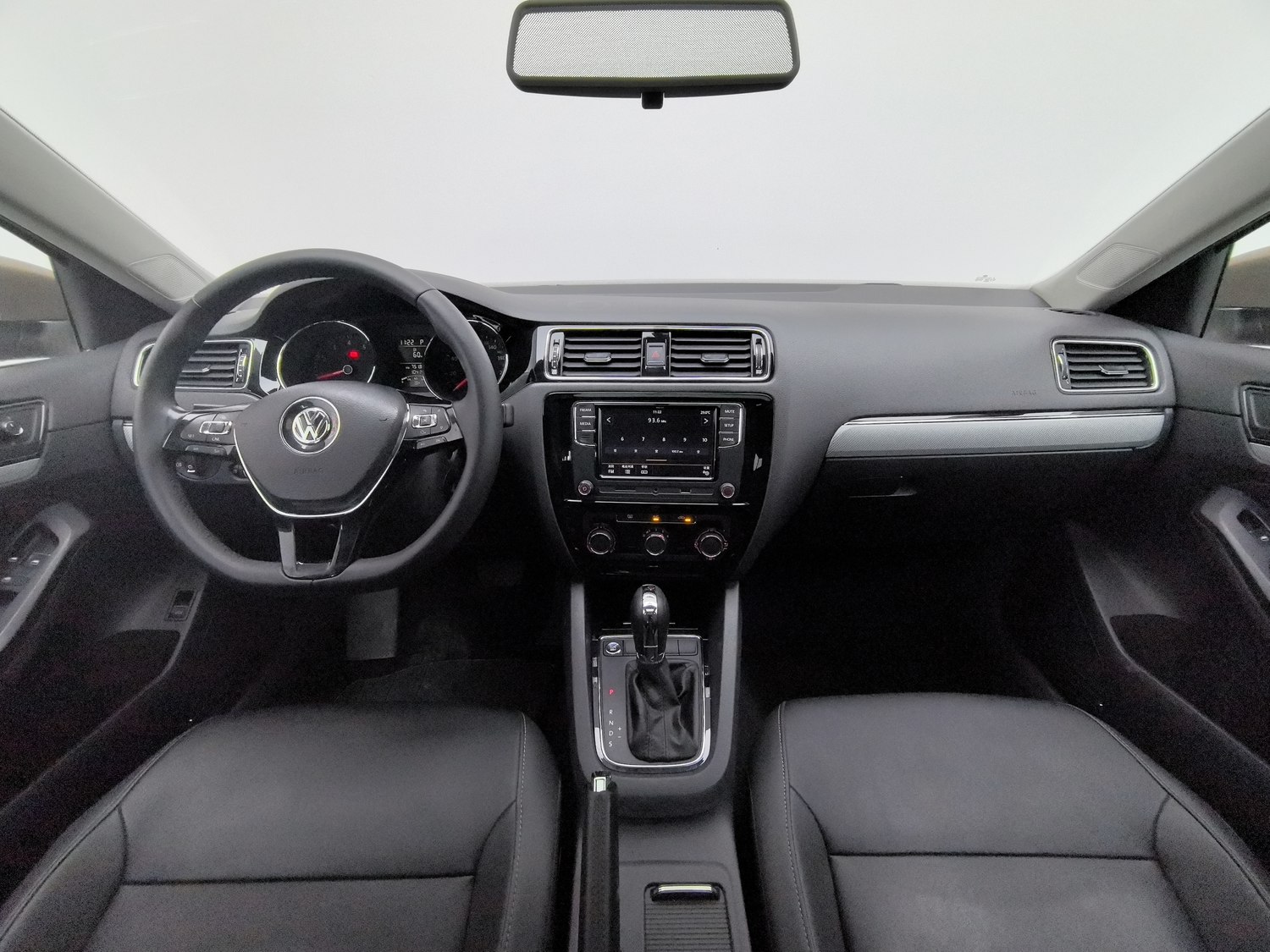 Used Volkswagen Sagitar 2017 1.6 AT