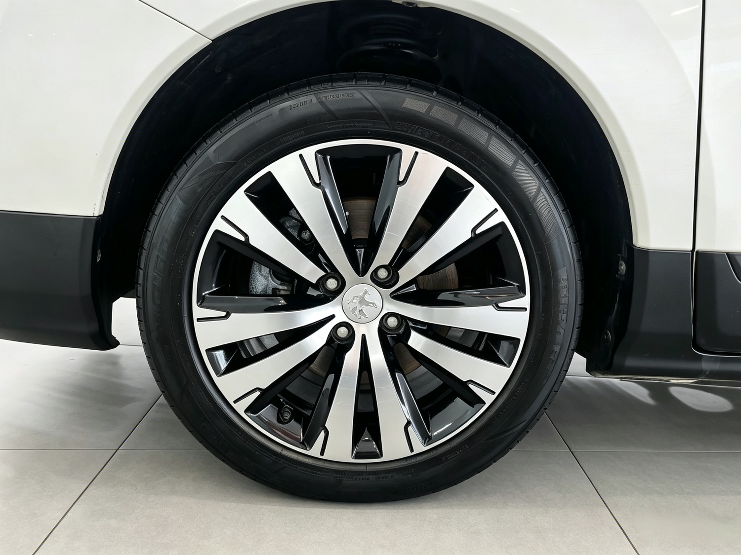 Used Peugeot 3008 2019 1.6 AT