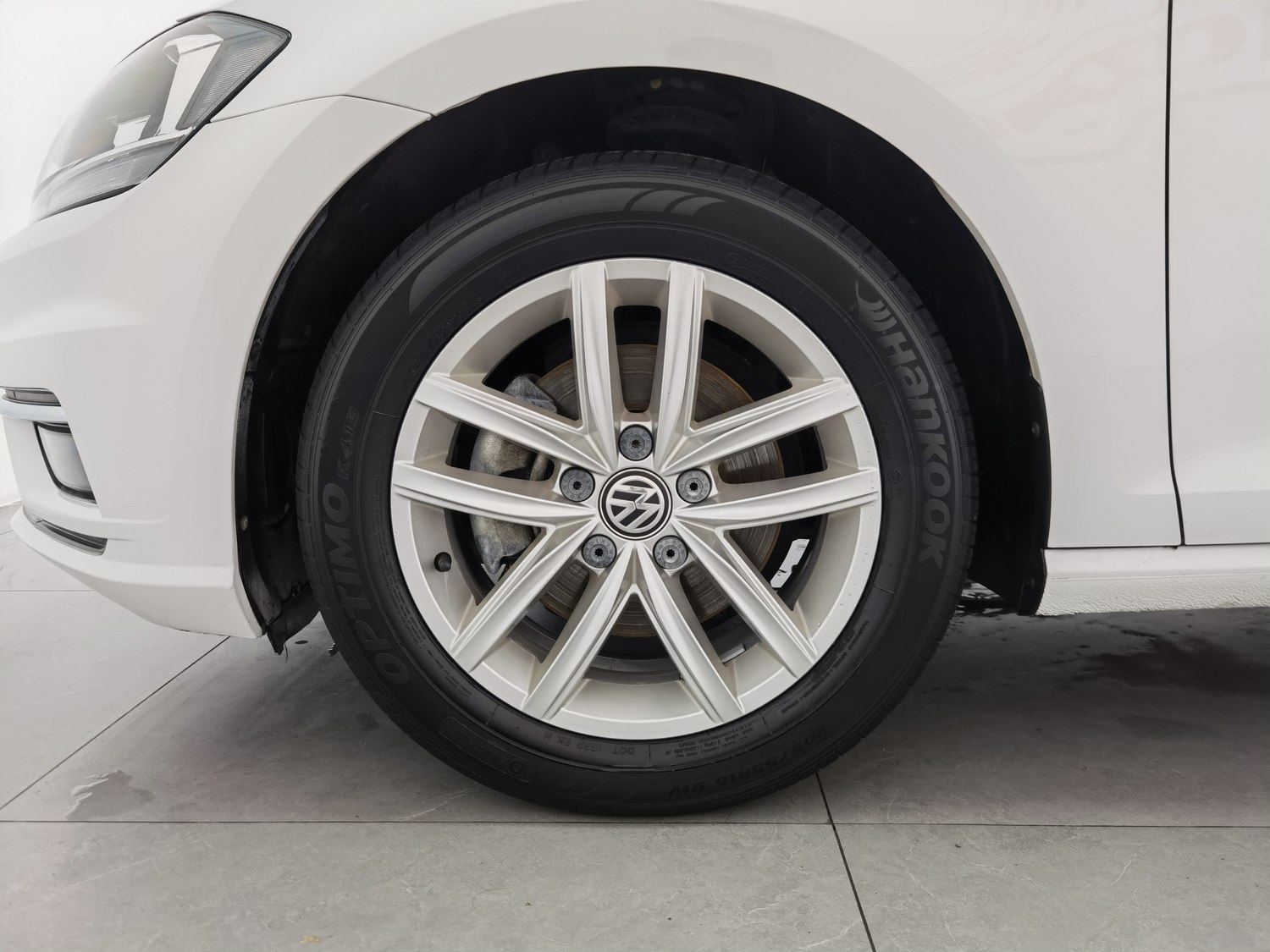 Used Volkswagen Golf 2019 1.4 AT