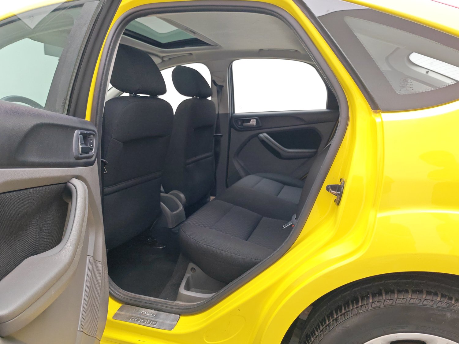 Used Ford Focus 2011 1.8 MT