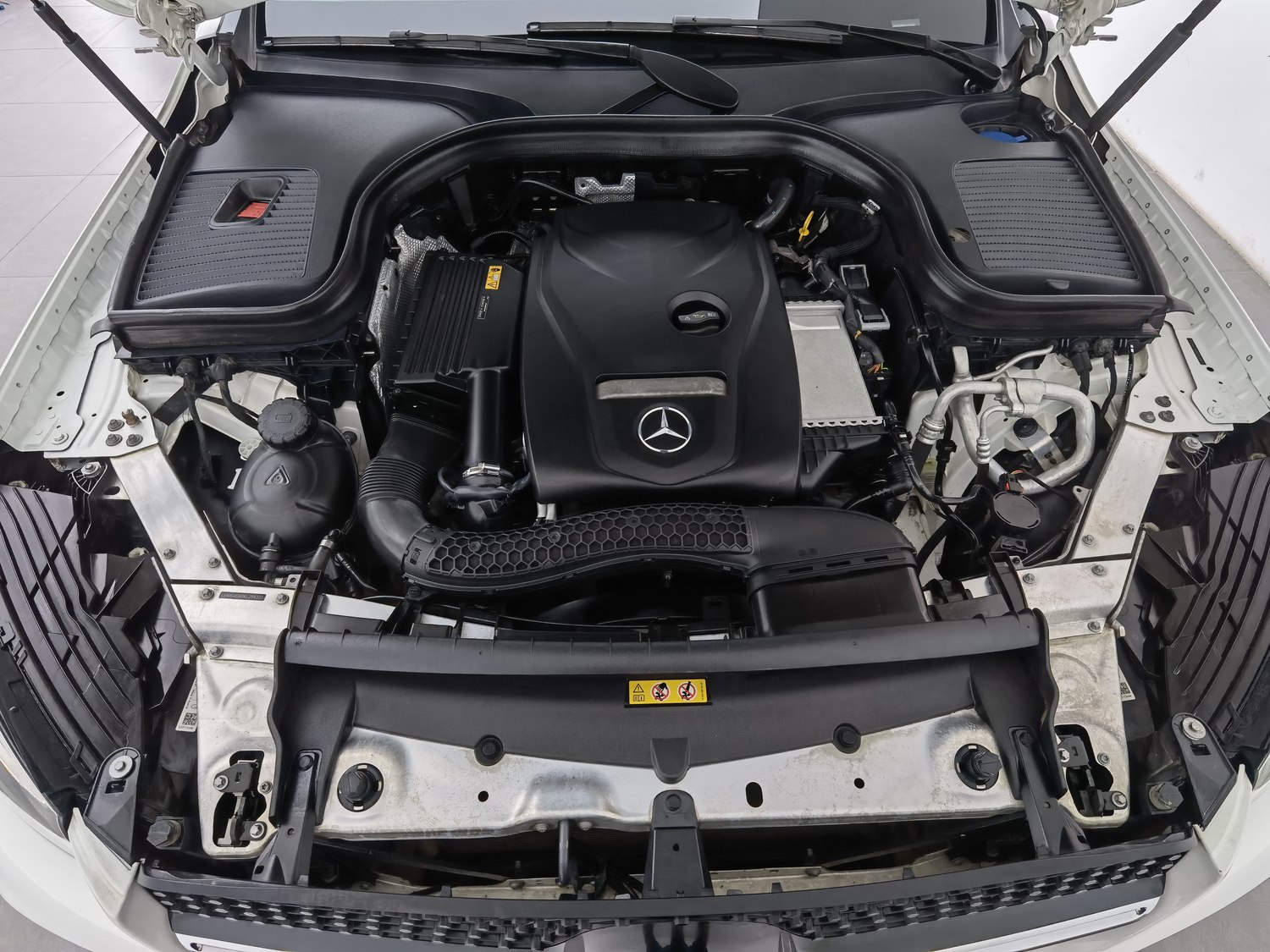 Used Mercedes-Benz GLC 2019 2.0 AT