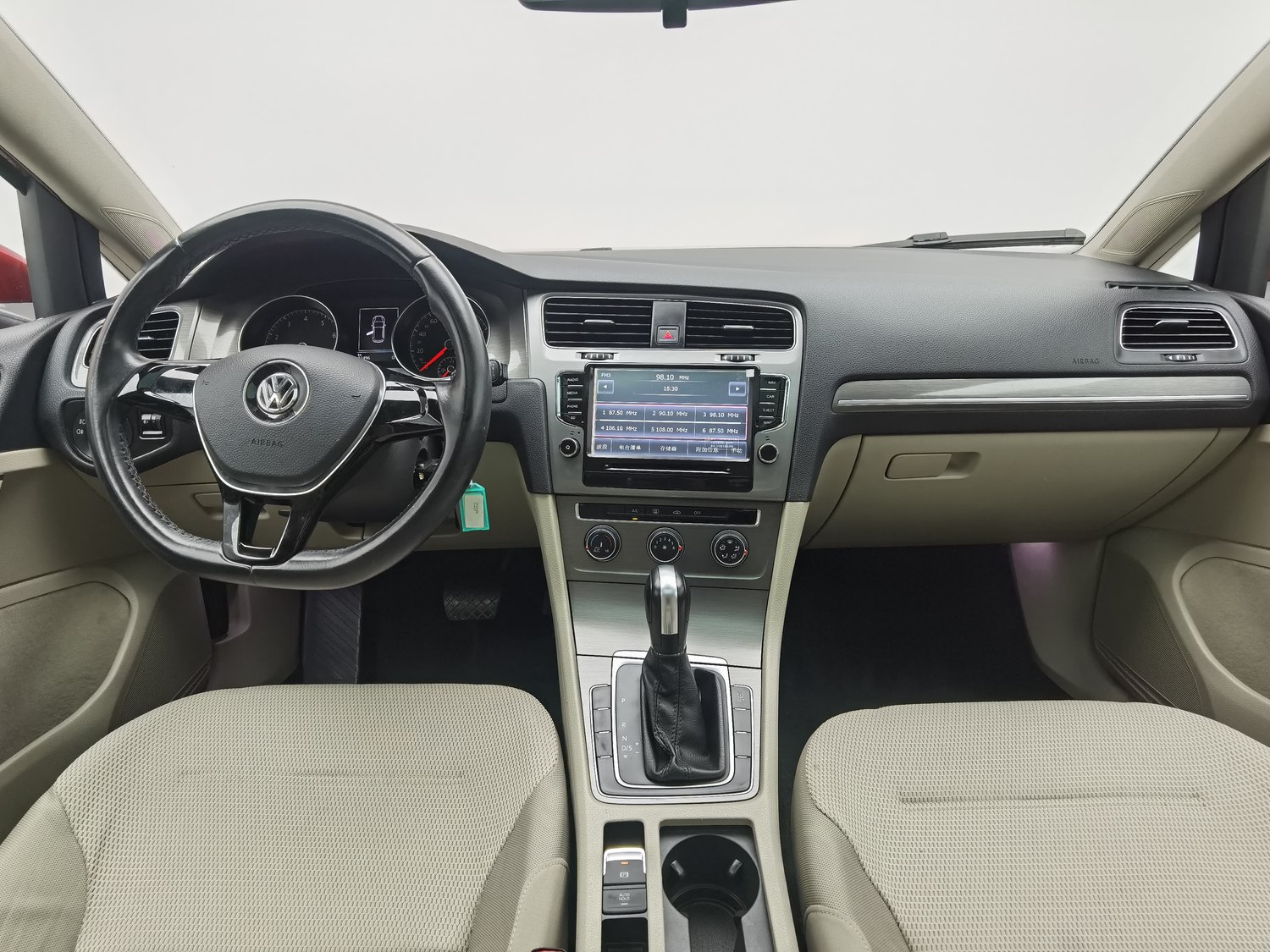 Used Volkswagen Golf 2014 1.6 AT