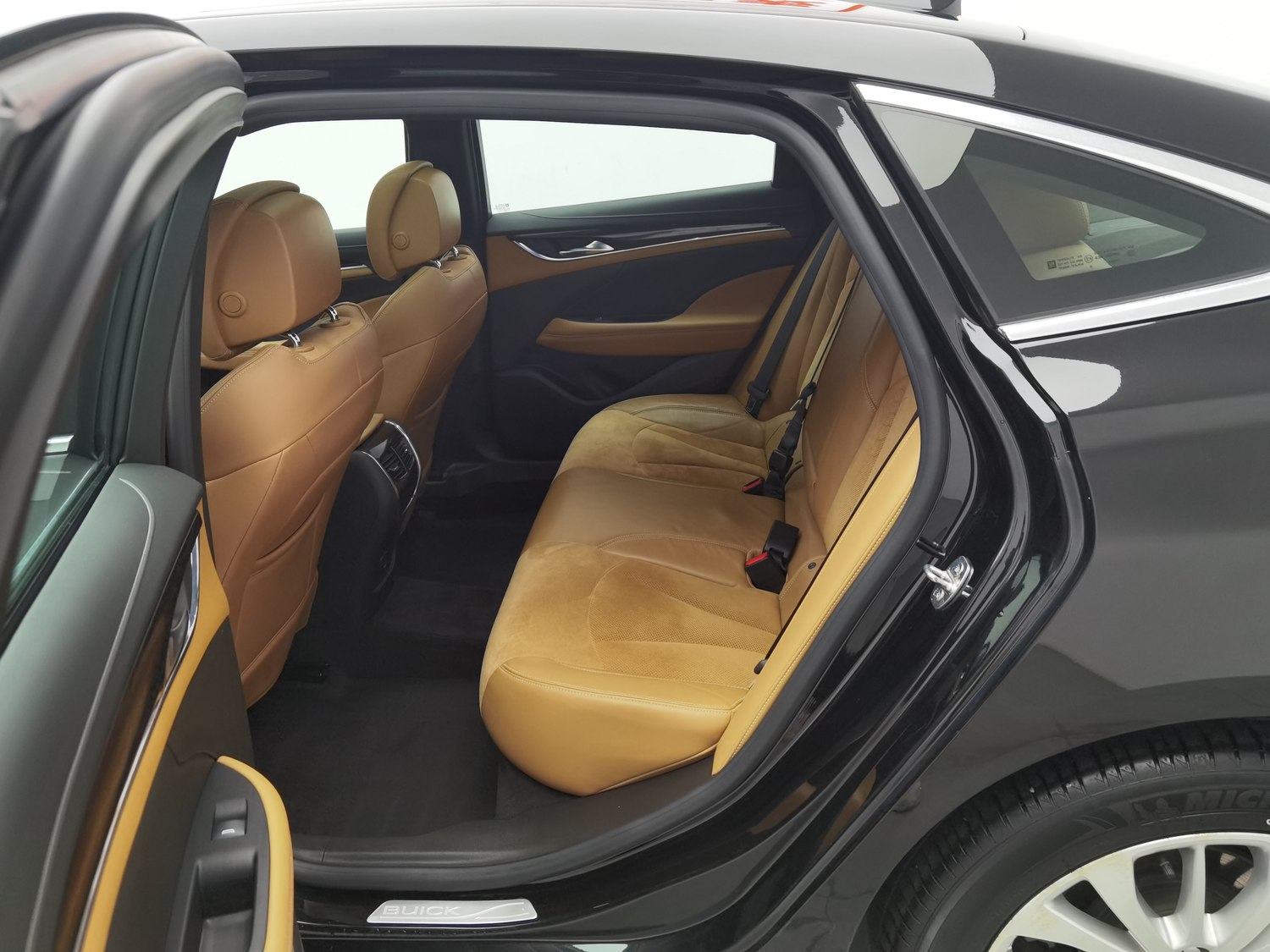 Used Buick LaCrosse 2018 2.0 AT