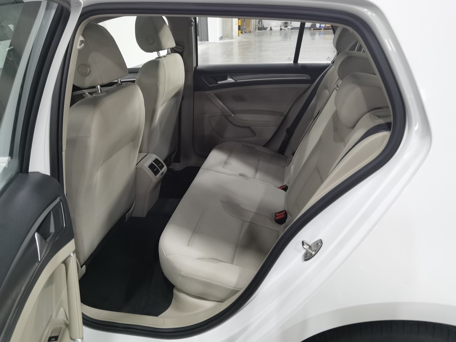 Used Volkswagen Golf 2016 1.6 AT