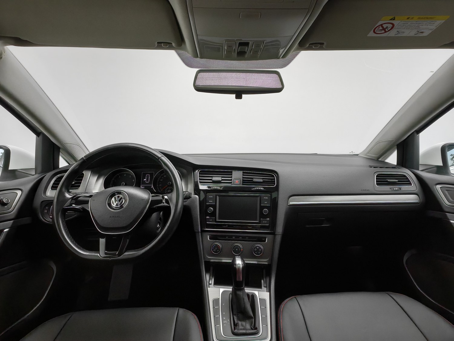 Used Volkswagen Golf 2016 1.4 AT