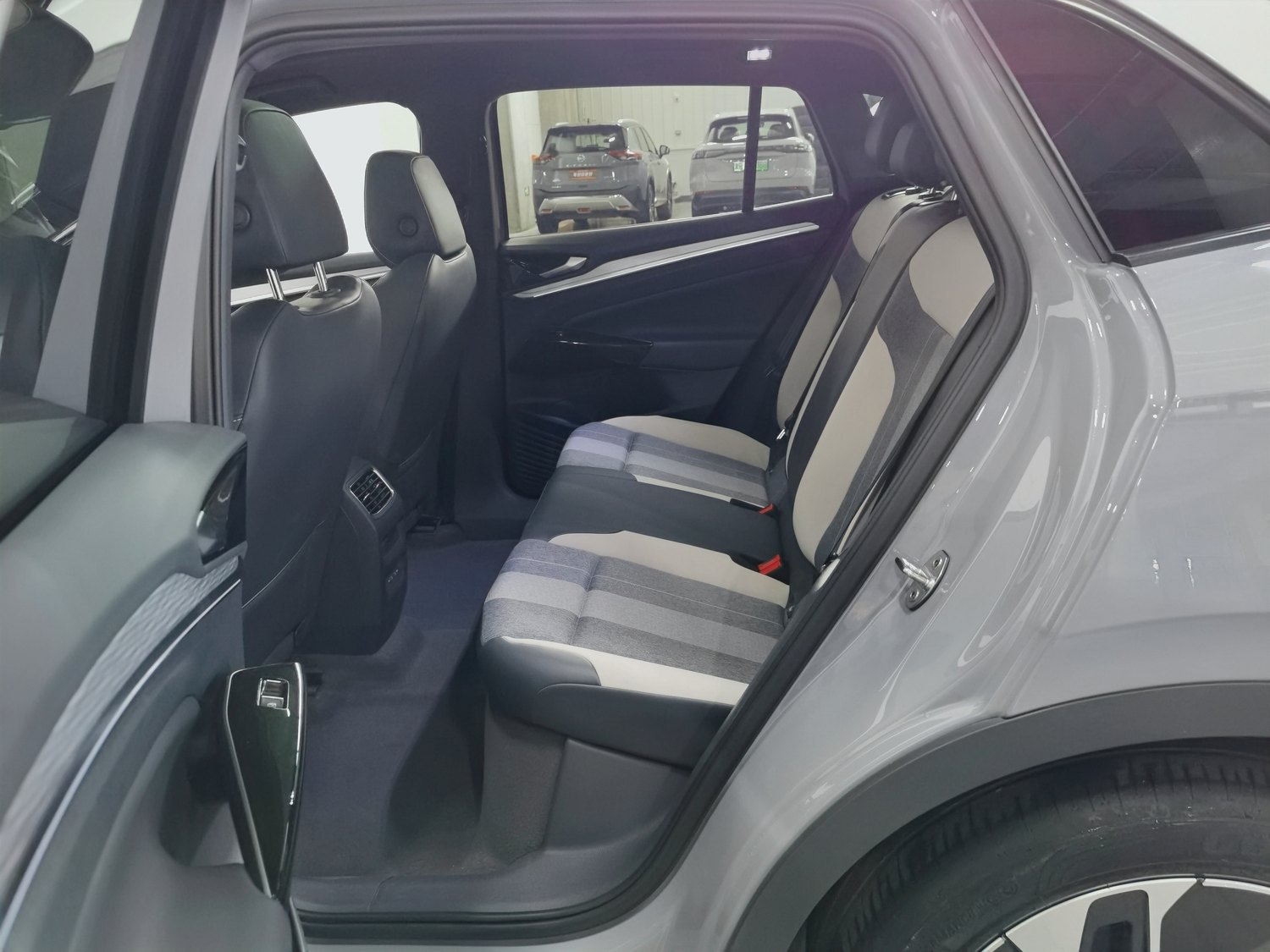 Used Volkswagen ID.4 CROZZ 2024