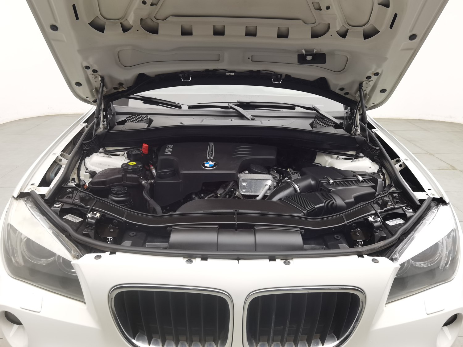 Used BMW X1 2012 2.0 AT