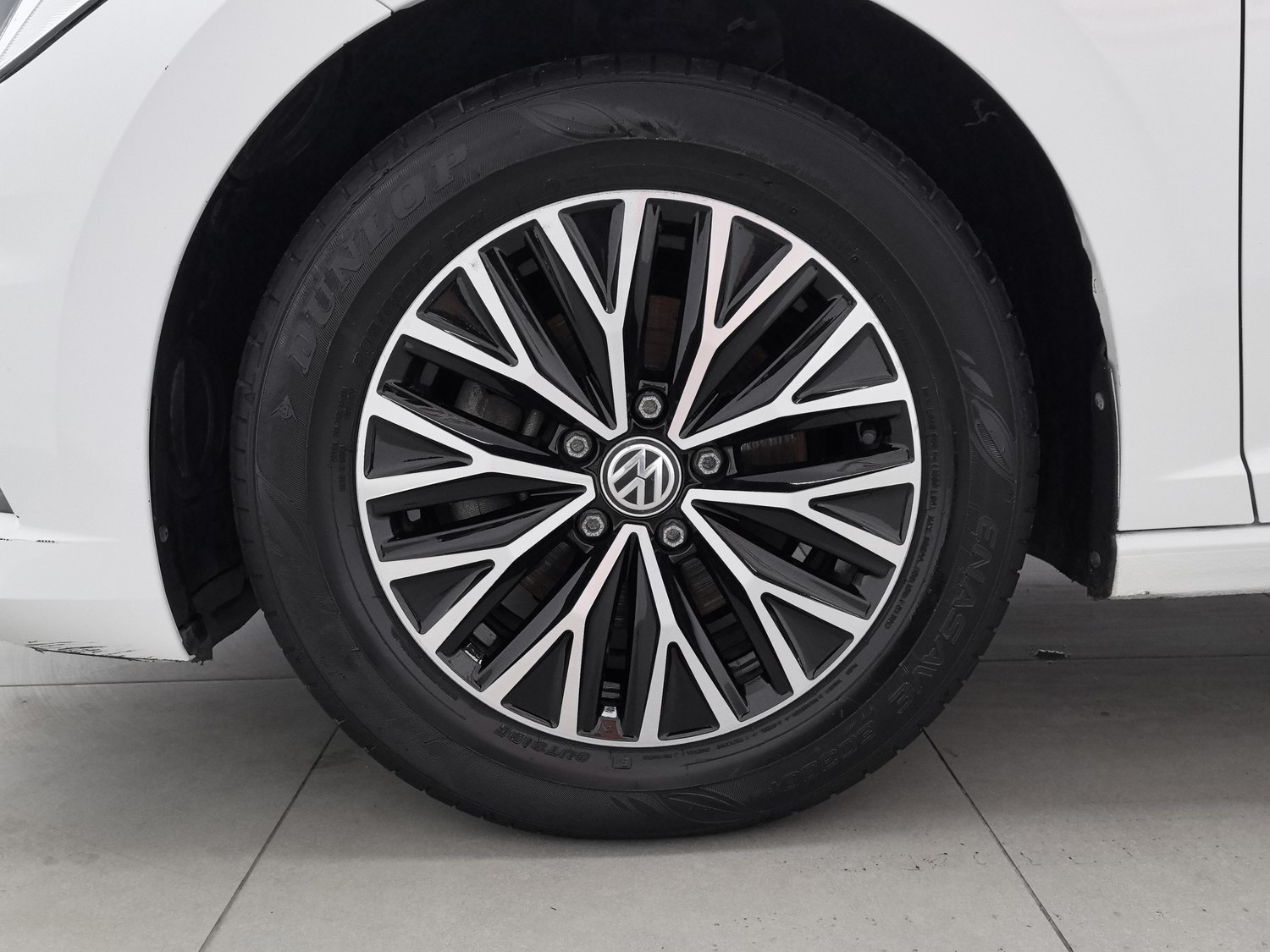Used Volkswagen Sagitar 2019 1.4 AT