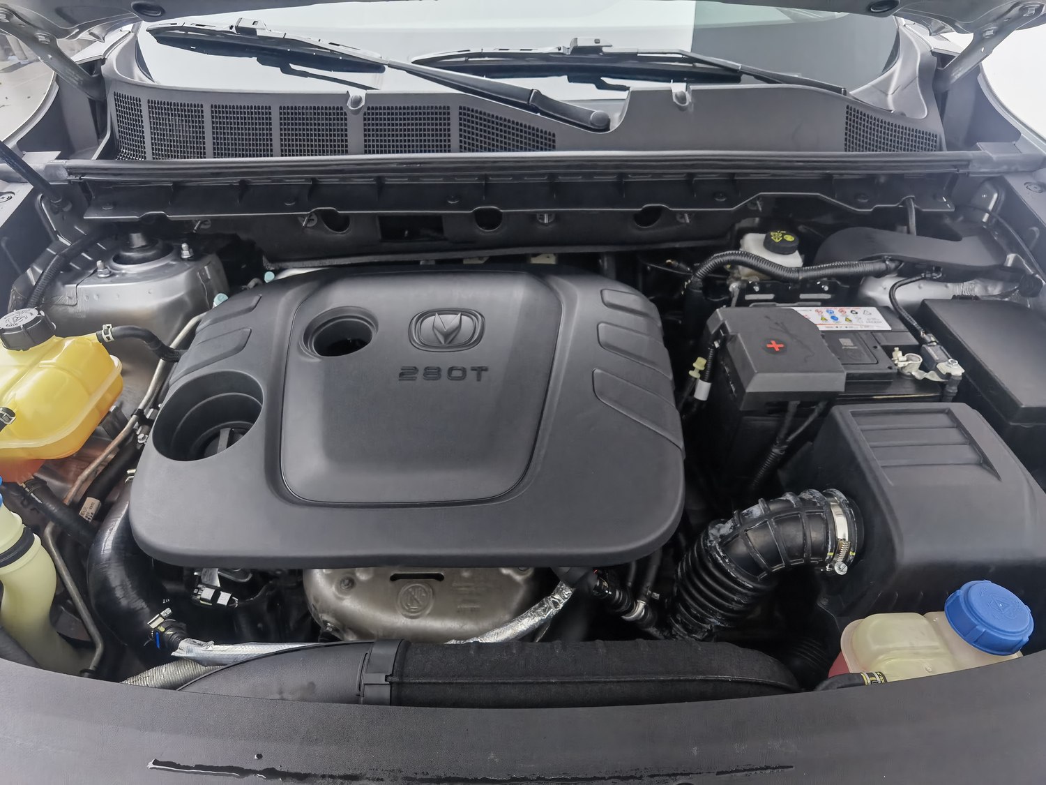 Used Changan CS85 COUPE 2021 1.5 AT