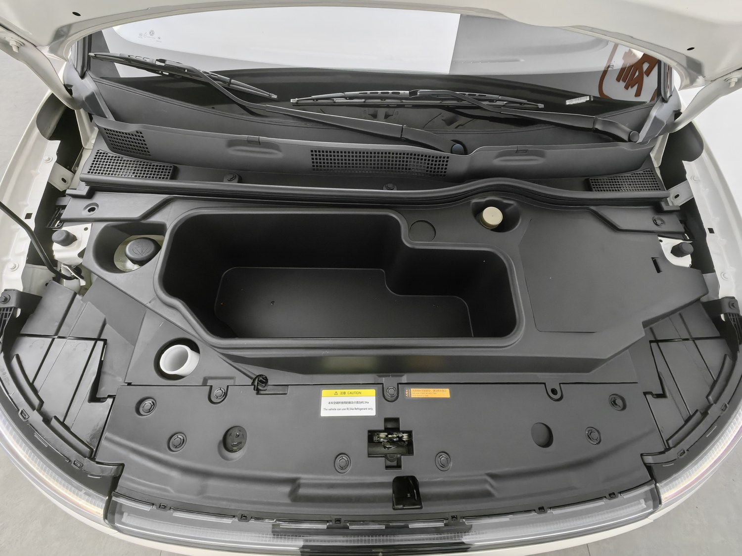 Used Dongfeng Nammi 01 2024