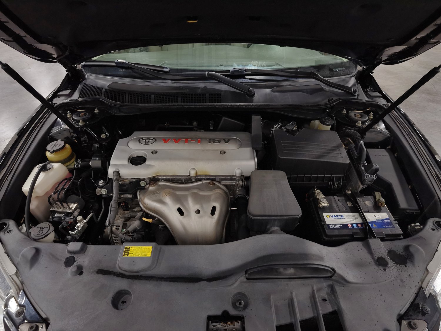 Used Toyota Camry 2011 2.0 AT