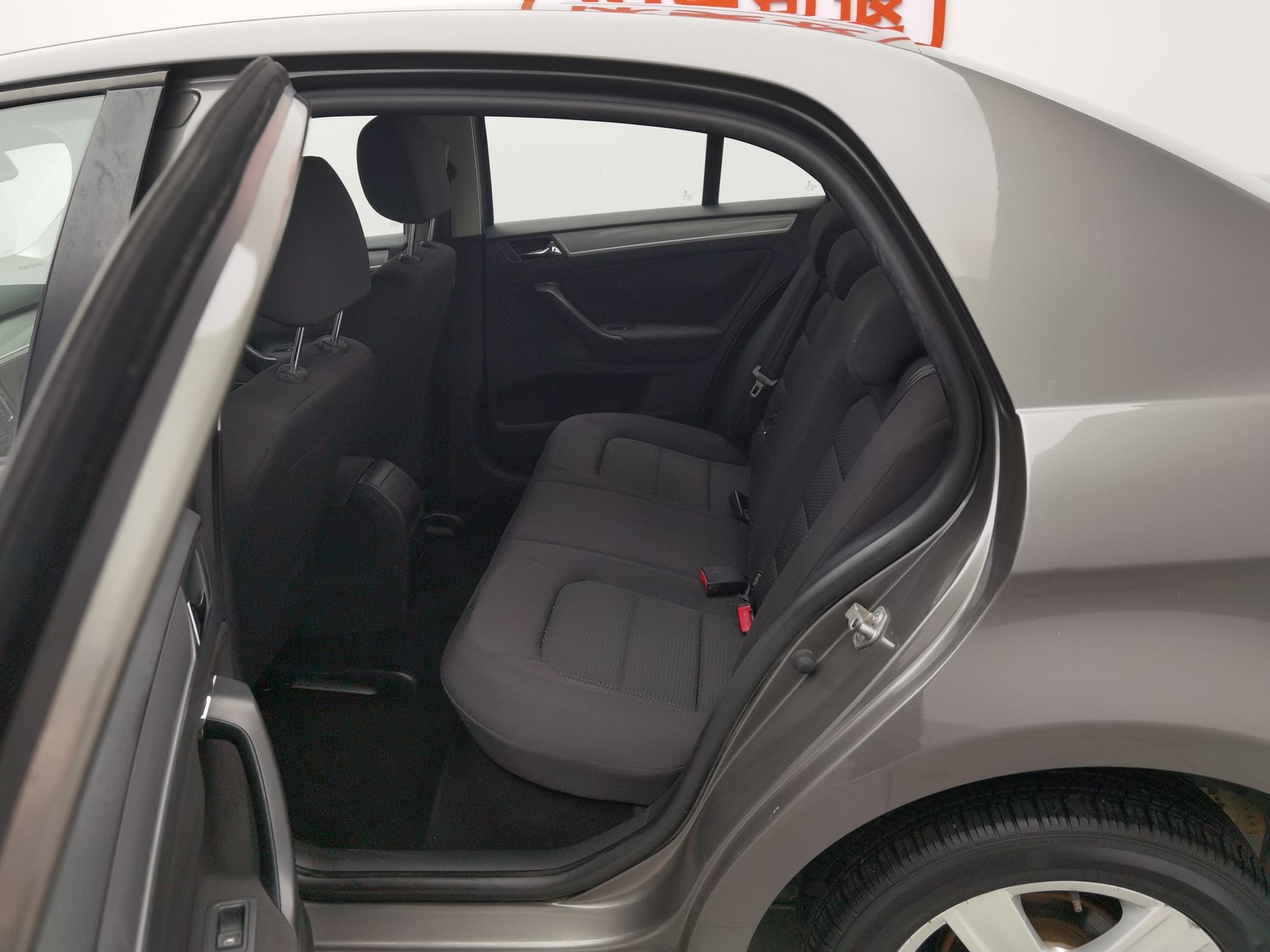 Used Volkswagen Bora 2013 1.6 MT