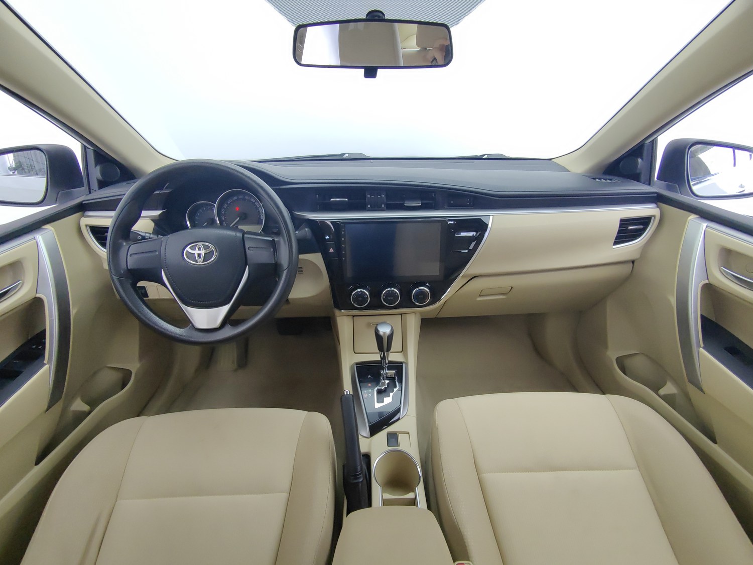 Used Toyota Corolla 2014 1.6 AT