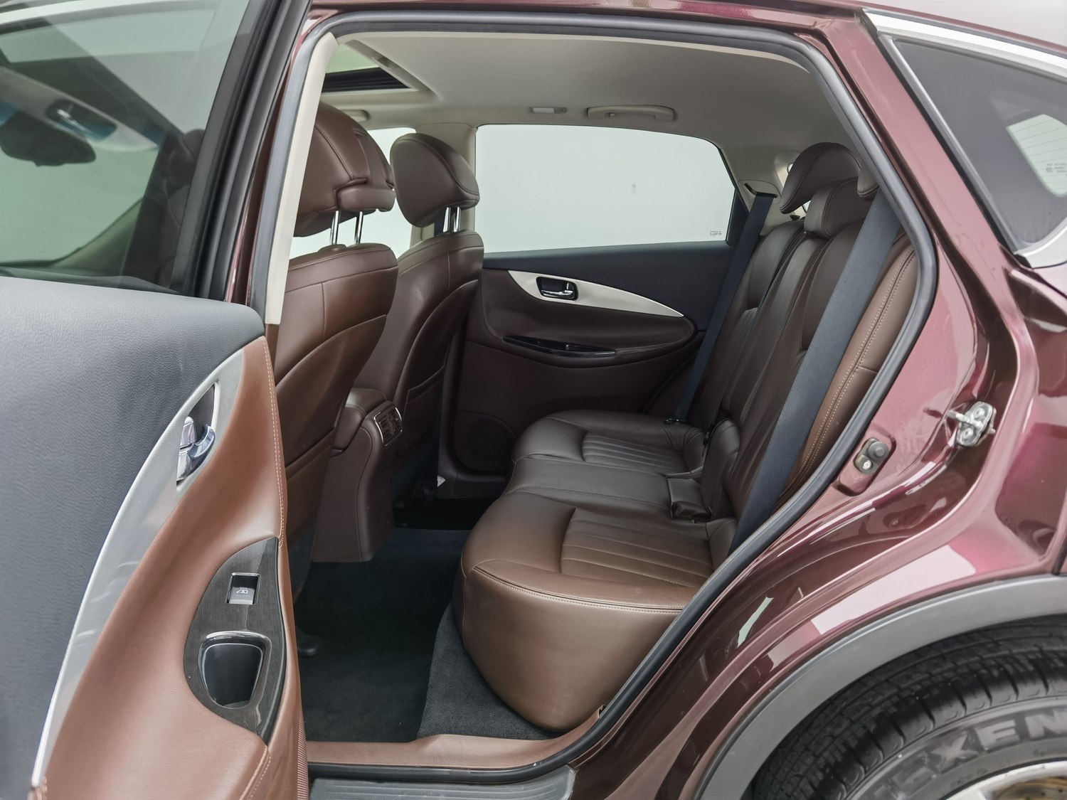 Used Infiniti QX50 2015 2.5 AT
