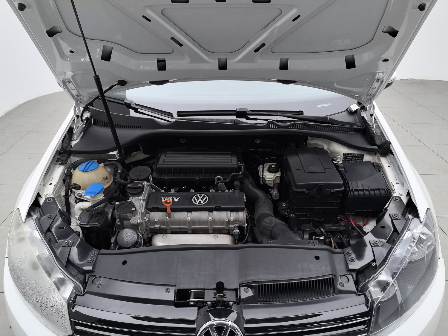Used Volkswagen Golf 2012 1.6 MT