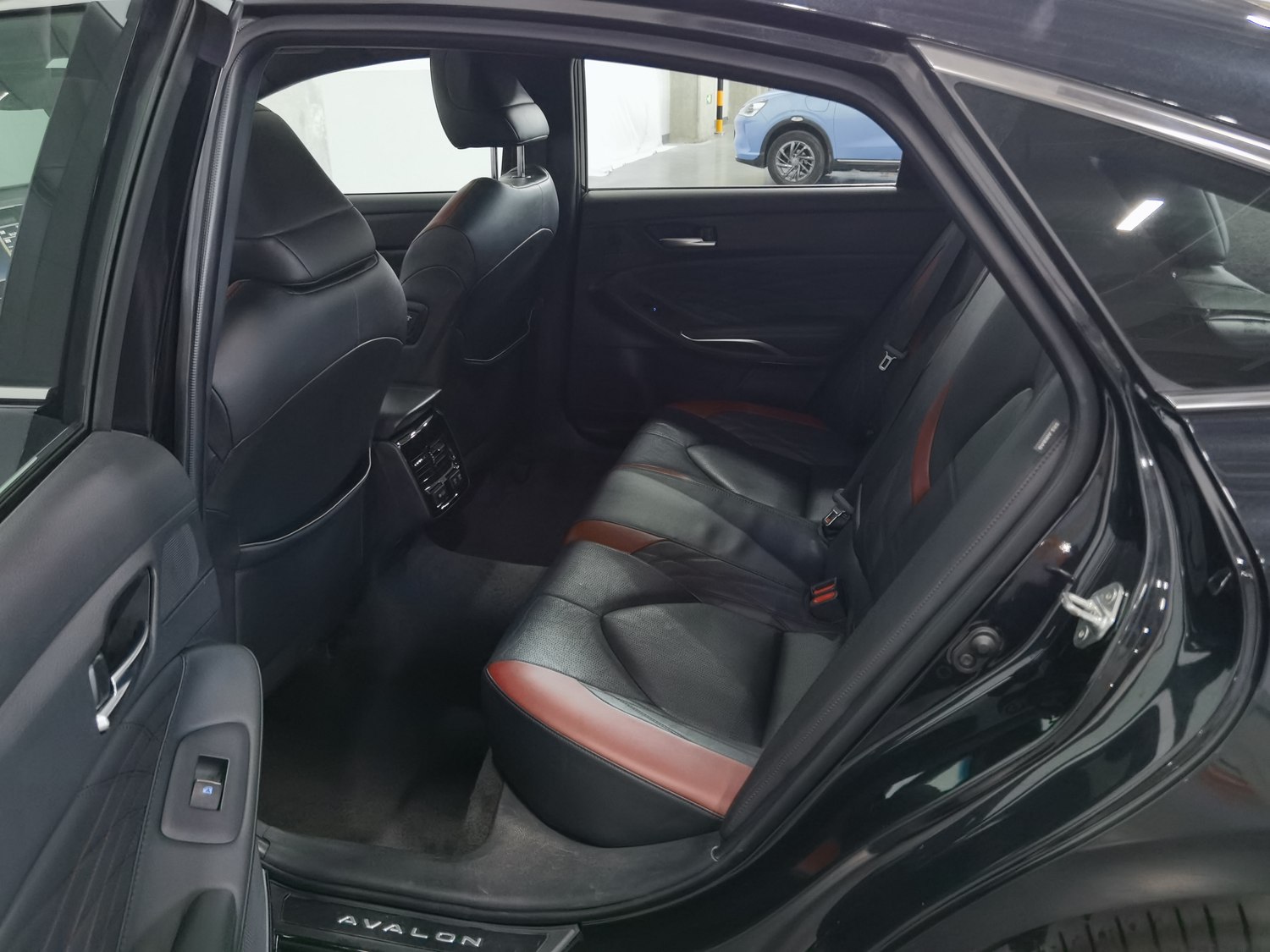 Used Toyota Avalon 2021 2.5 AT