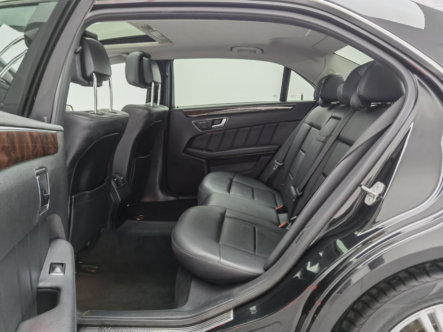 Used Mercedes-Benz E-Class 2013 1.8 AT