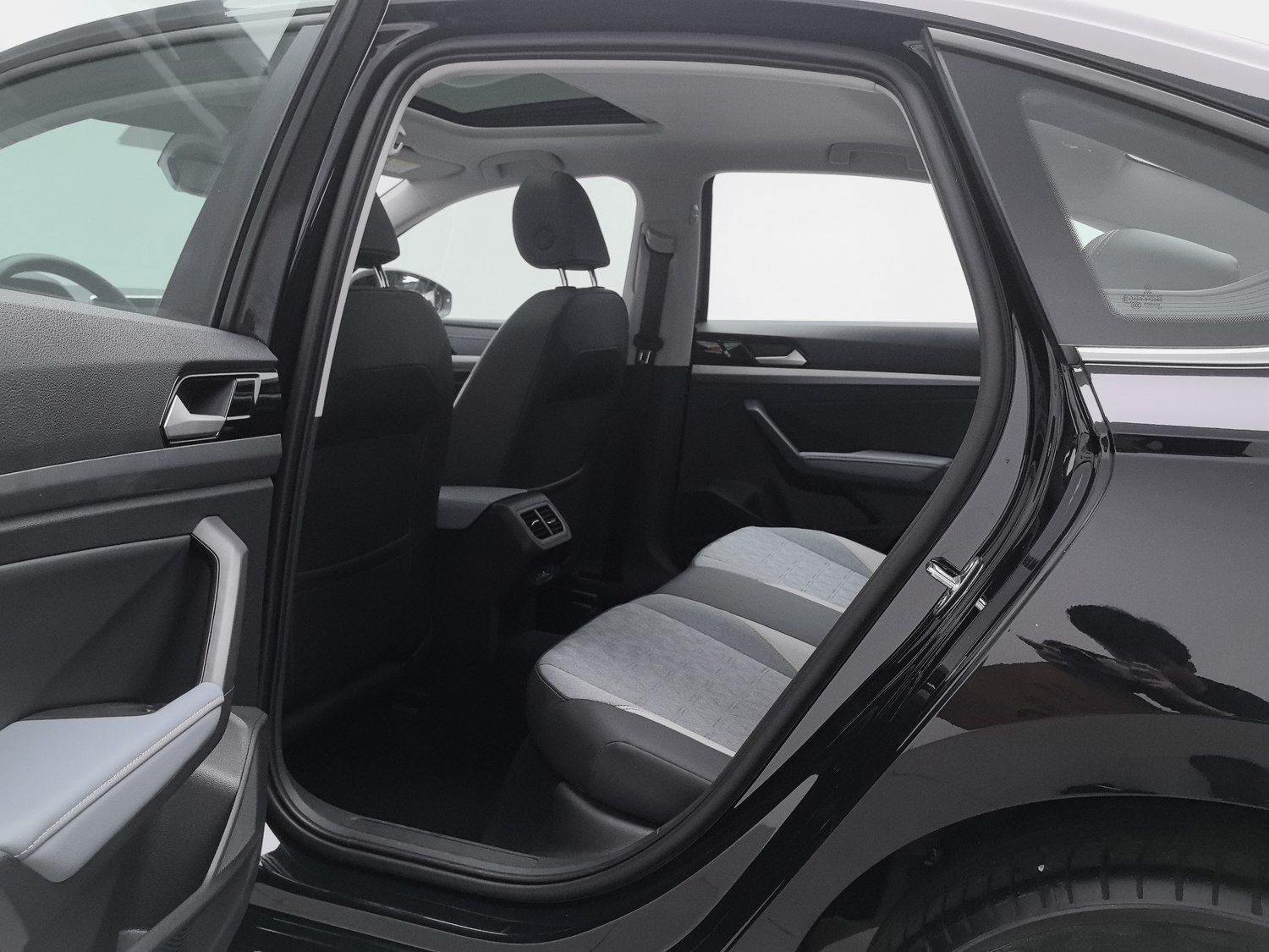 Used Volkswagen Lavida 2023 1.5 AT
