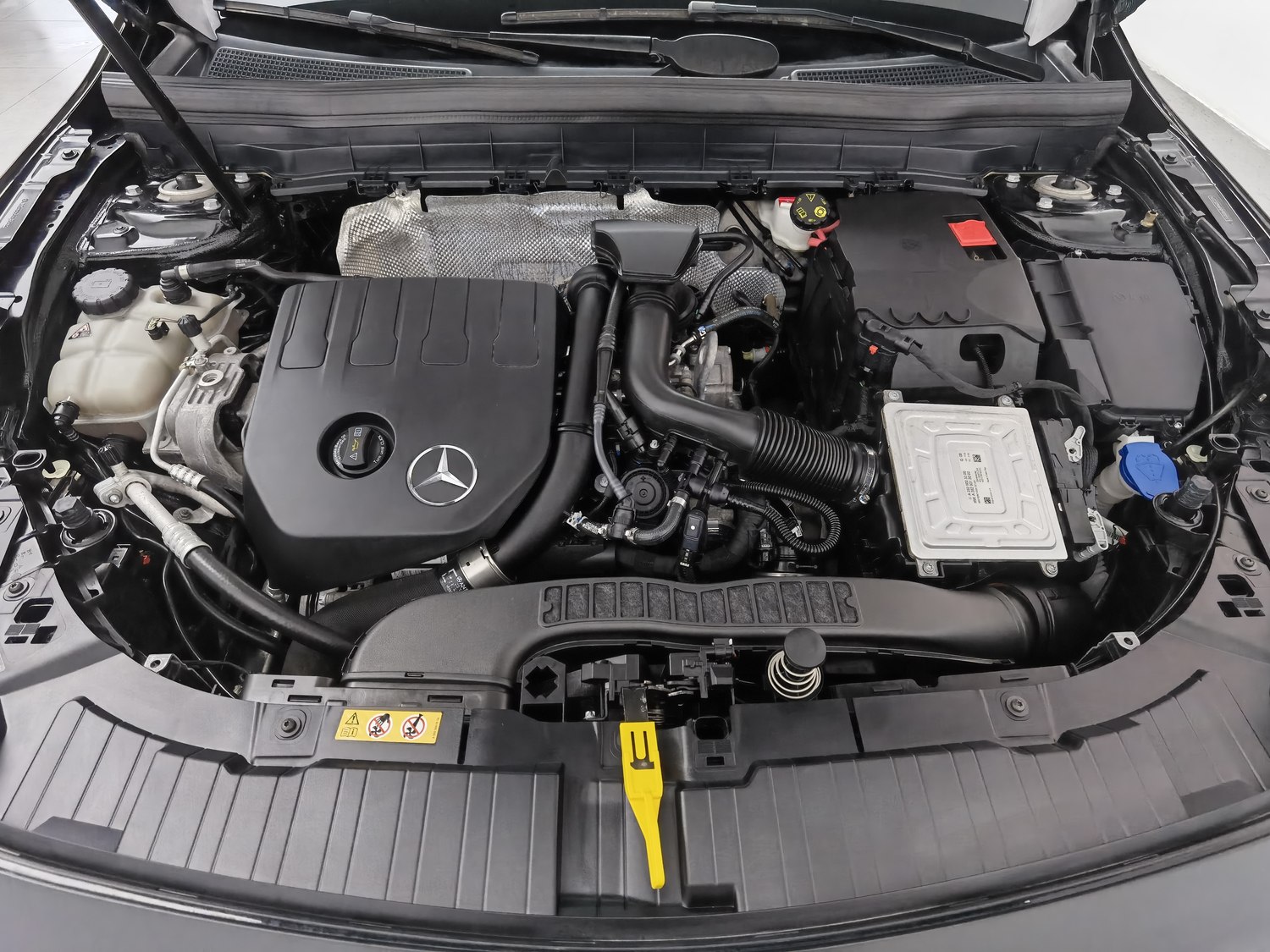 Used Mercedes-Benz GLB 2022 1.3 AT